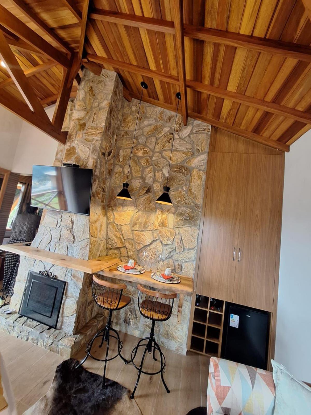 Superior Chalet - Photo 2