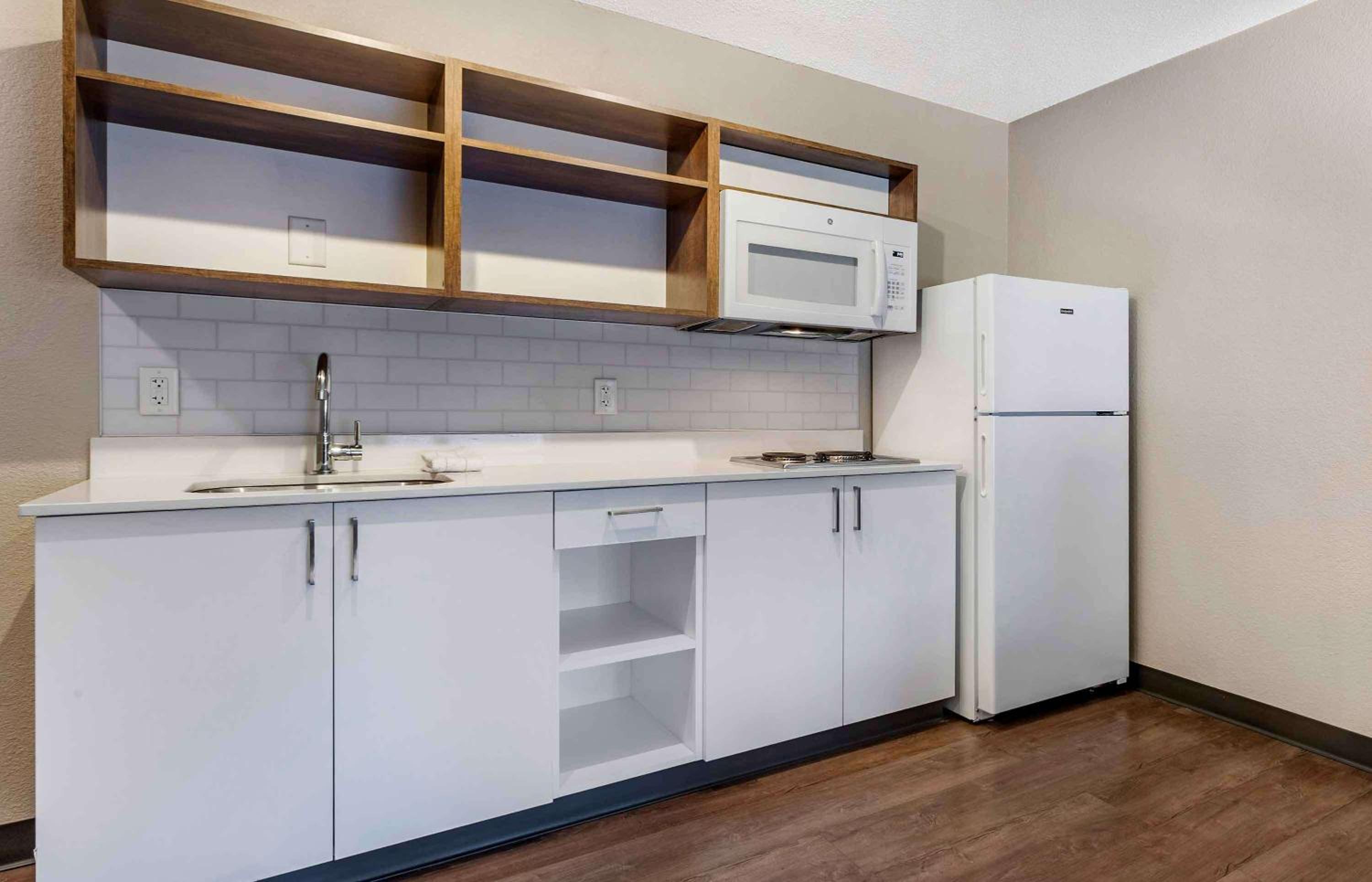 One Bedroom Suite with Two Double Beds - Non-Smoking - Photo 3