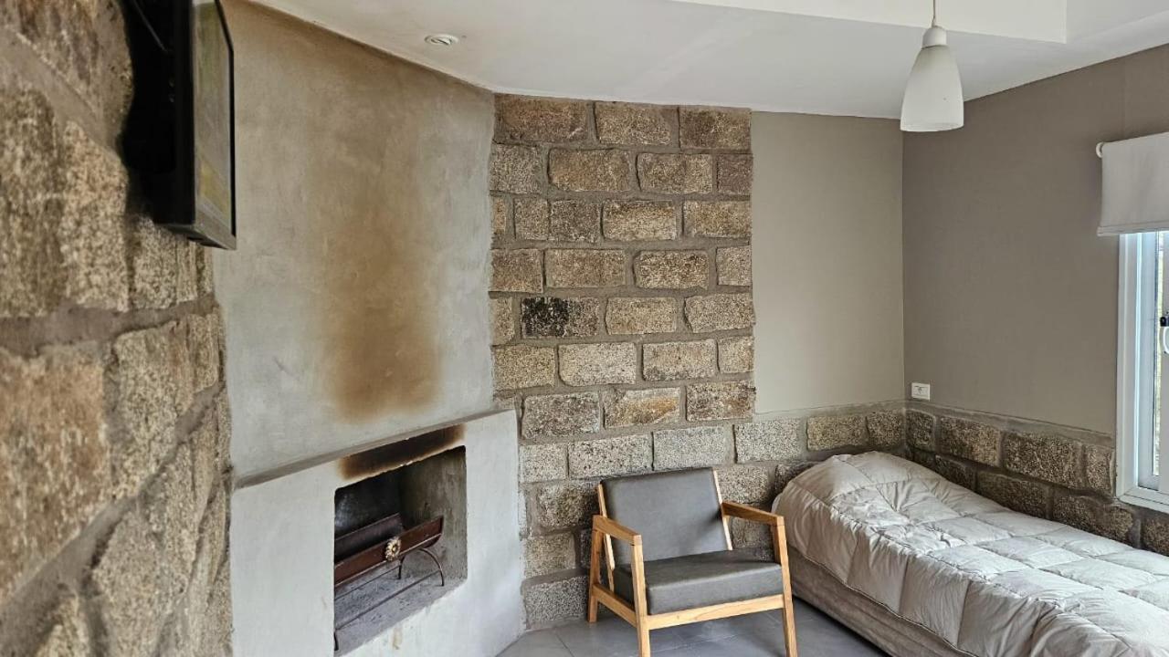 Two-Bedroom House photo 2