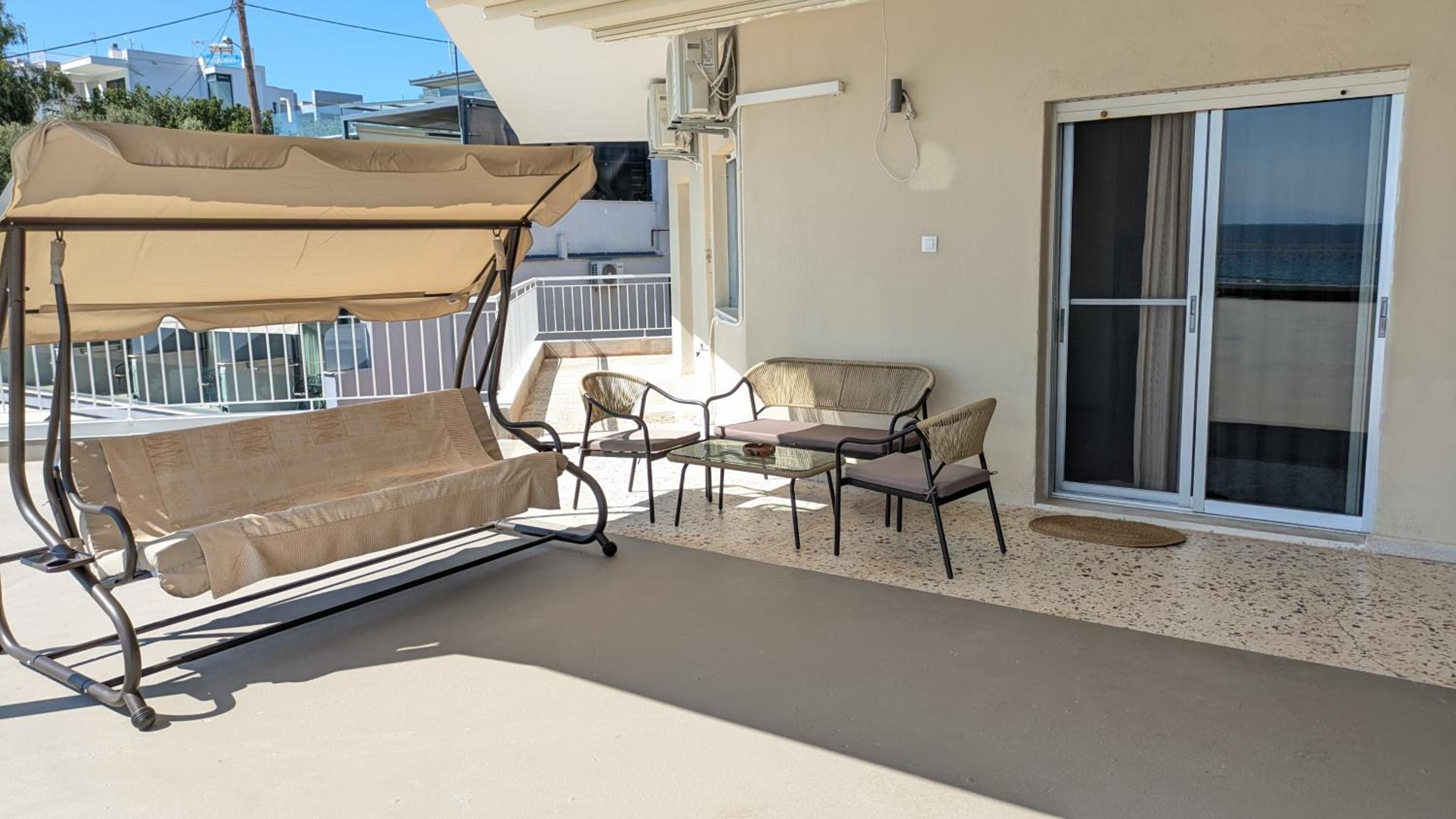 Two-Bedroom Apartment with Terrace and Sea View photo 3