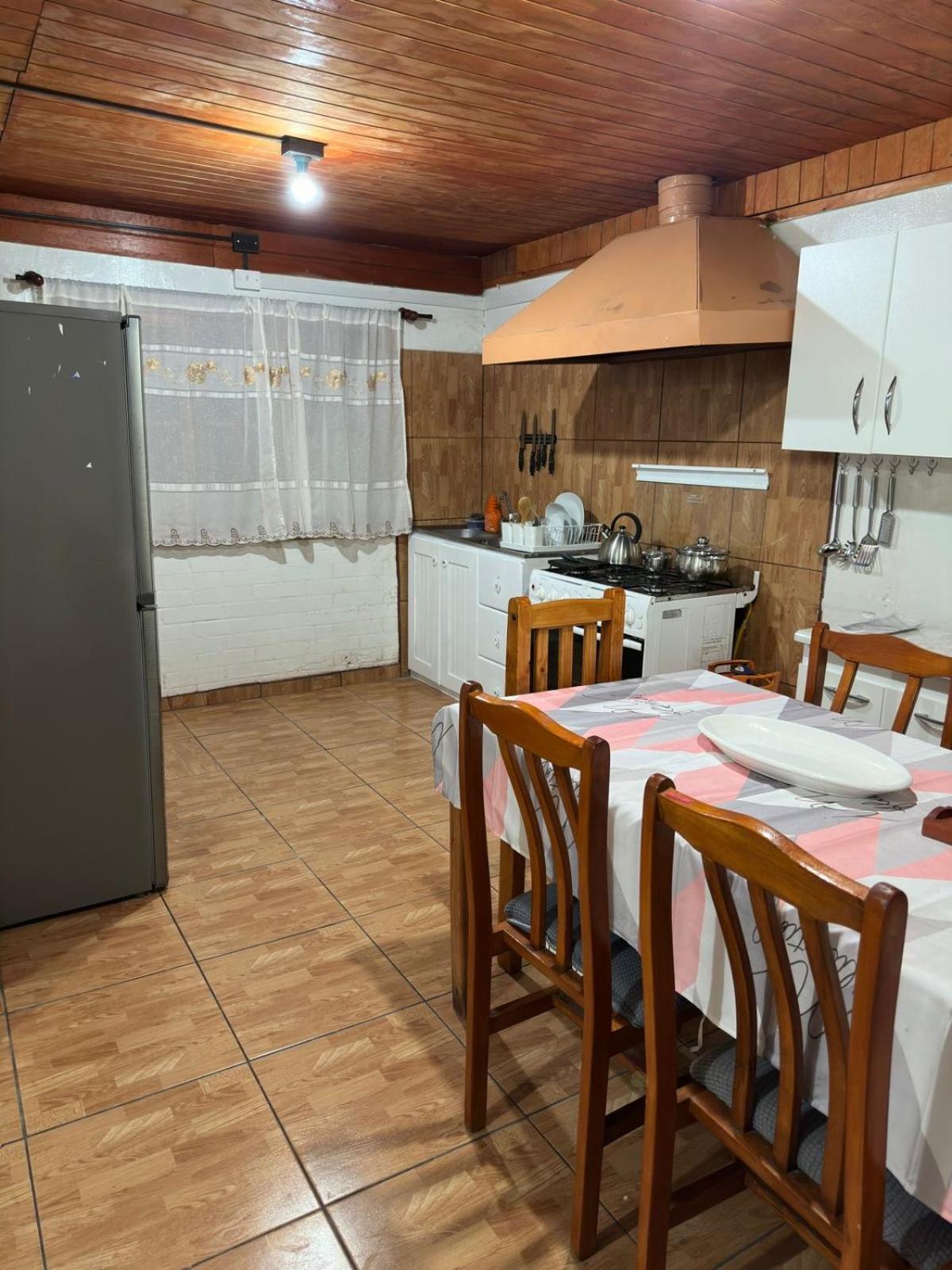 Three-Bedroom House photo 2