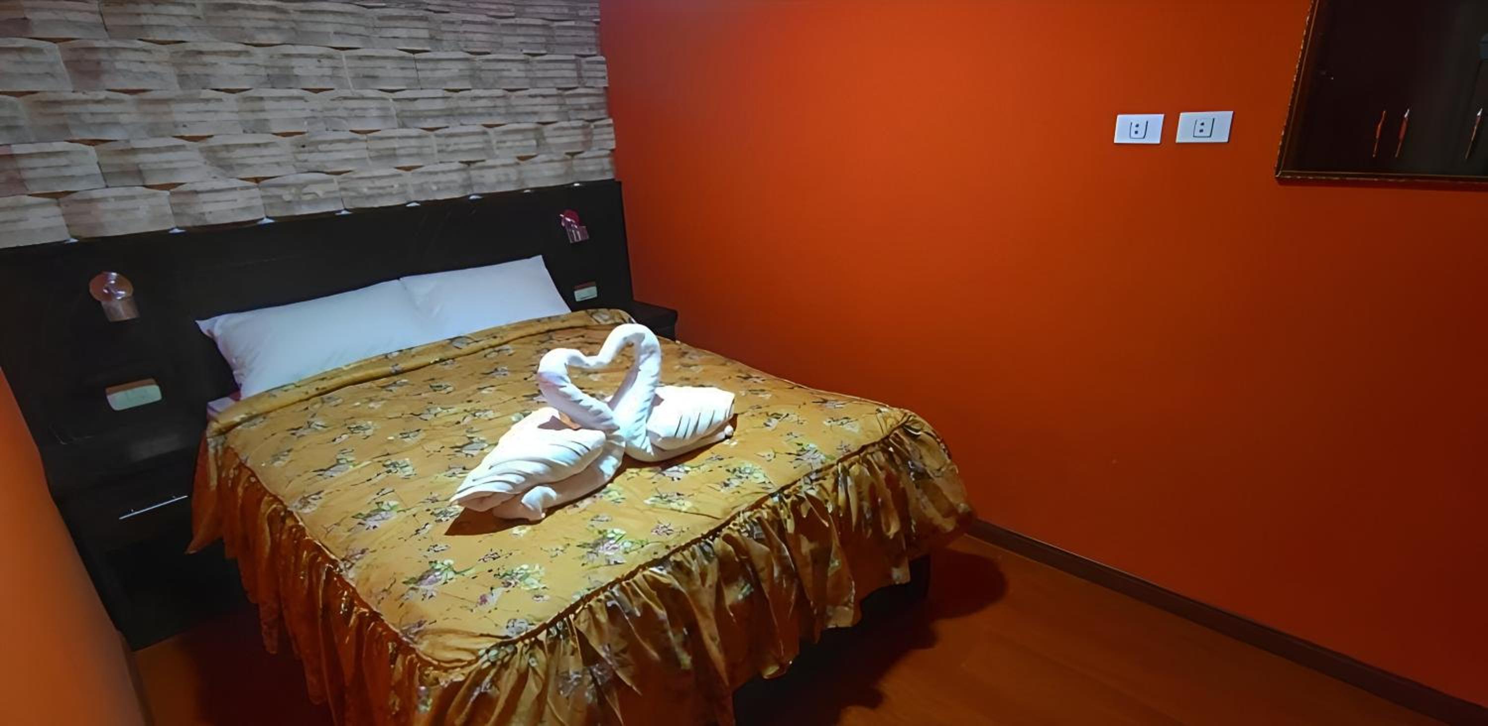 Double Room with Private Bathroom photo 2