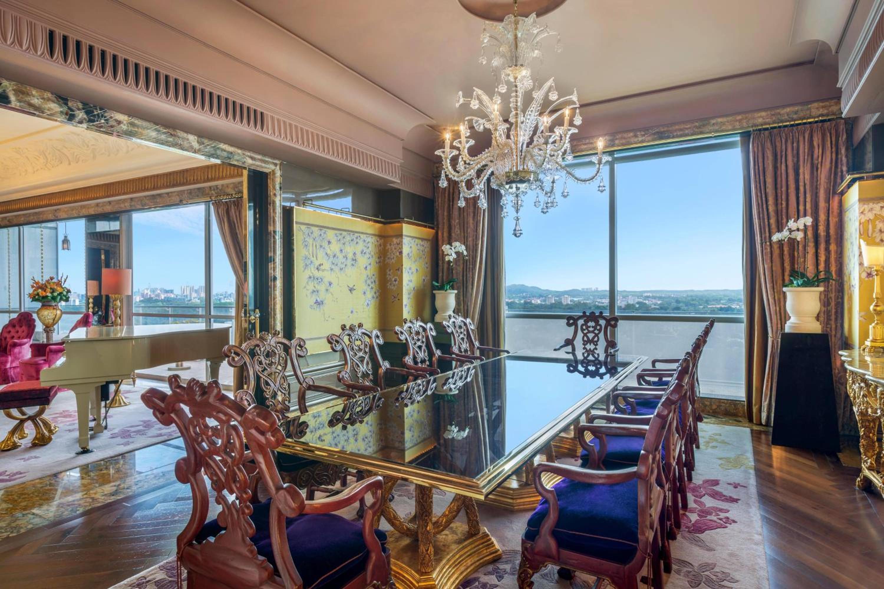 Presidential, Suite, 1 King, Botanical Garden View Presidential, Suite, 1 King, Botanical Garden View