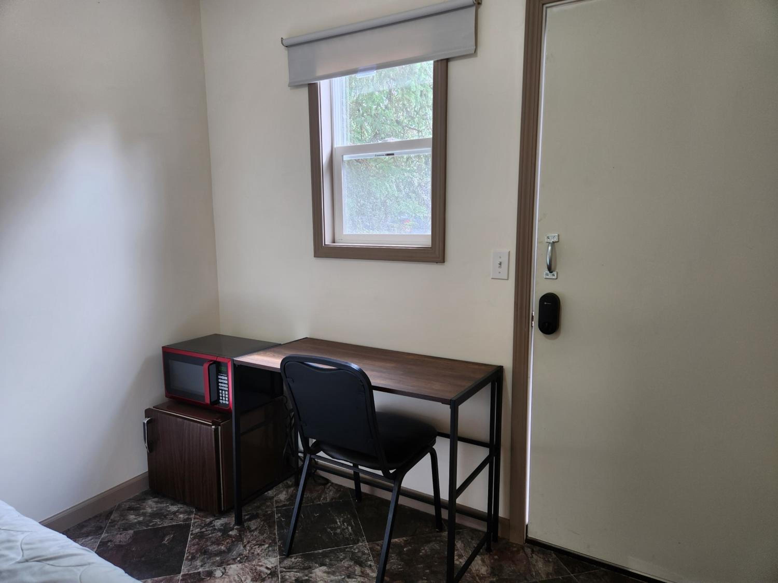 One-Bedroom House photo 1