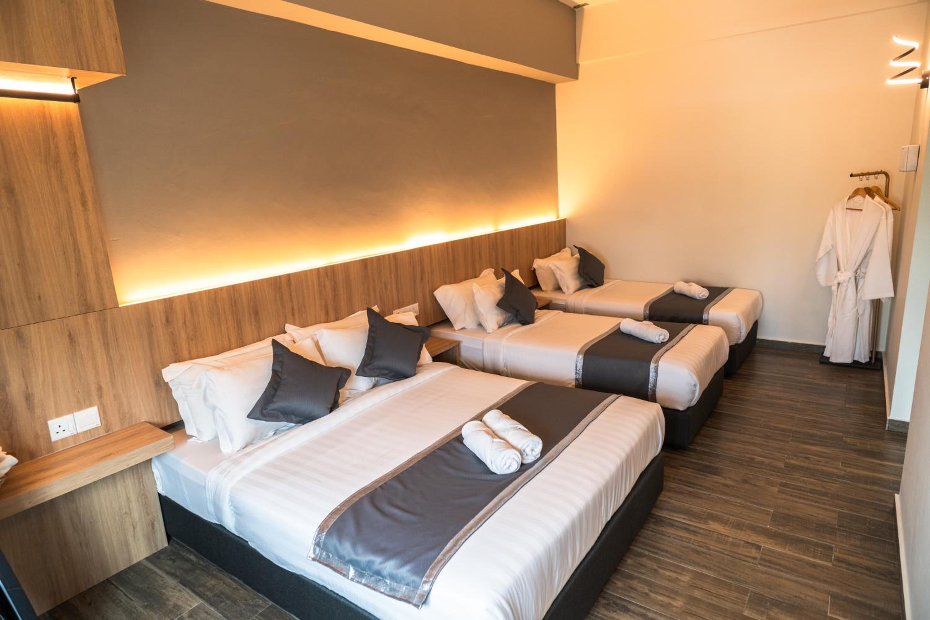 1-Bedroom Suite - Photo 9