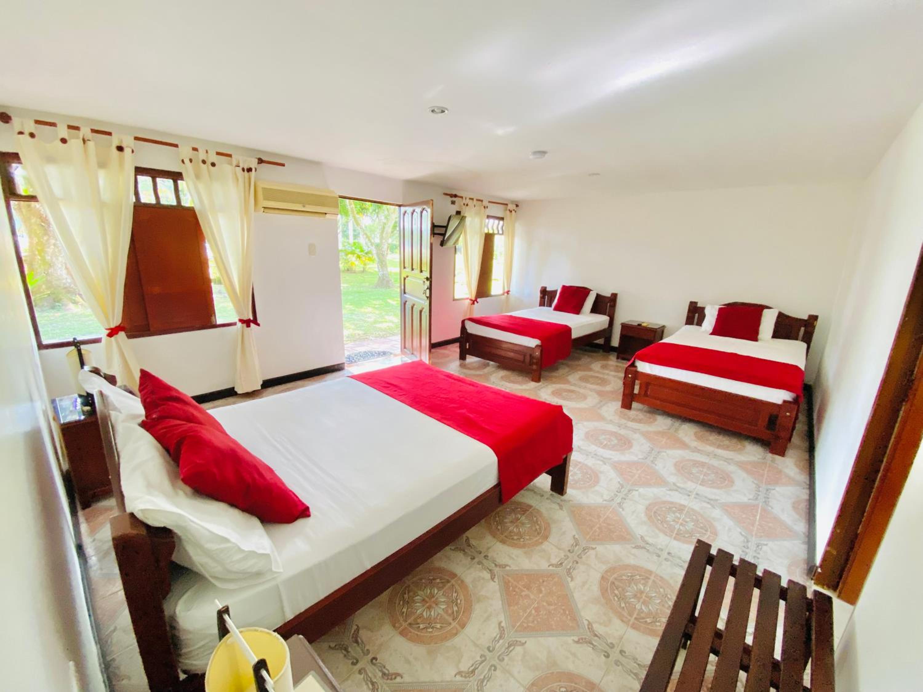 Triple Room photo 2
