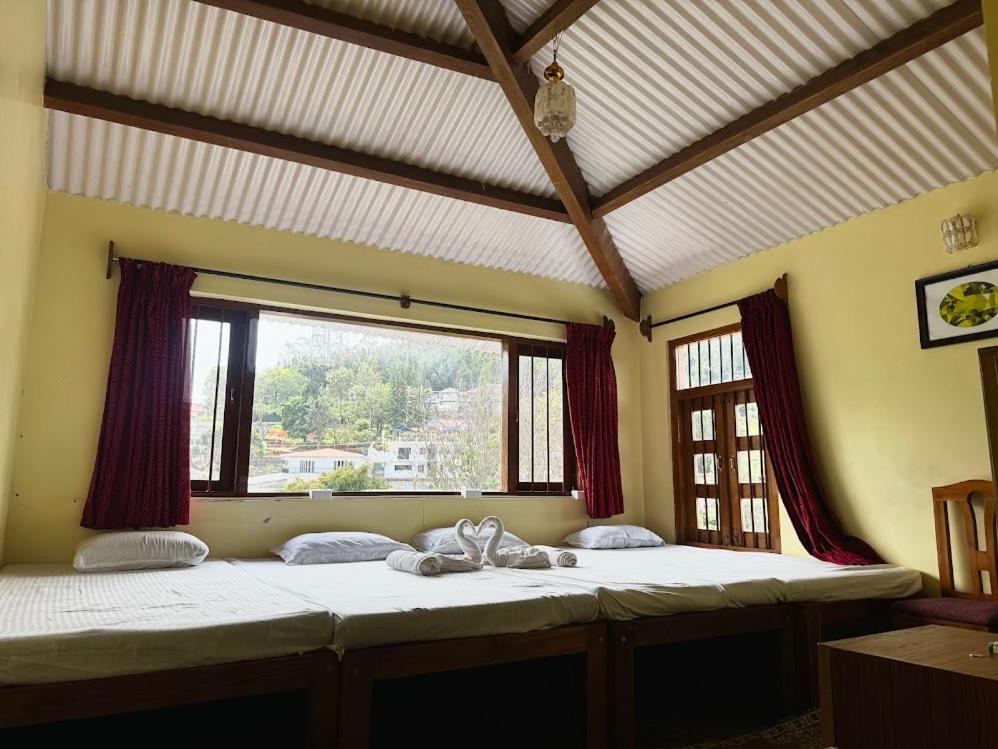 Family Room with Mountain View