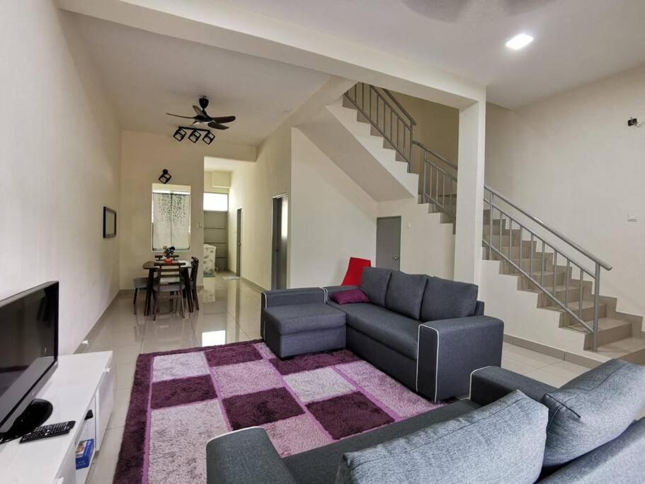 Four-Bedroom House photo 1