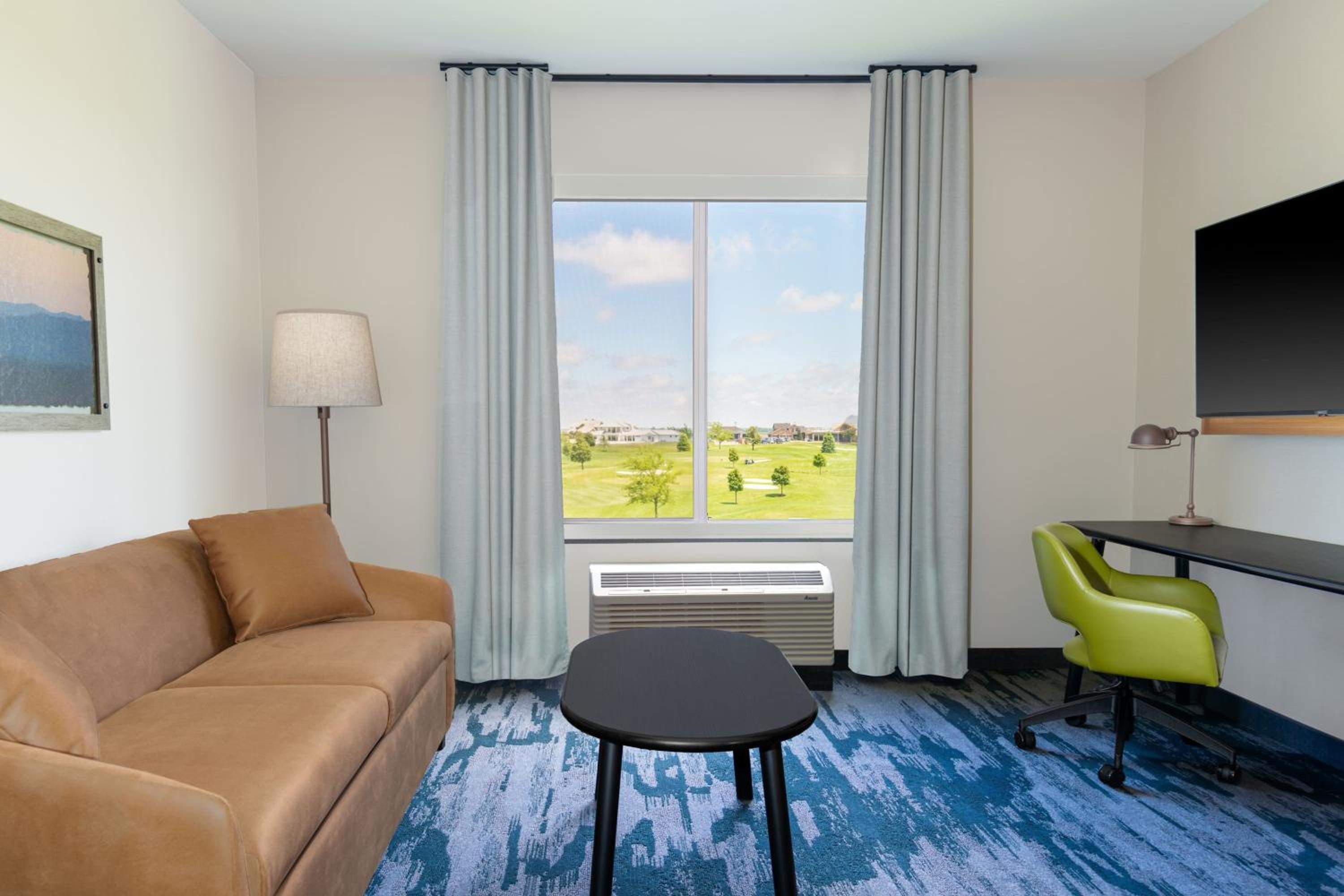 Extended Queen Suite with Two Queen and Sofa Bed - Photo 3