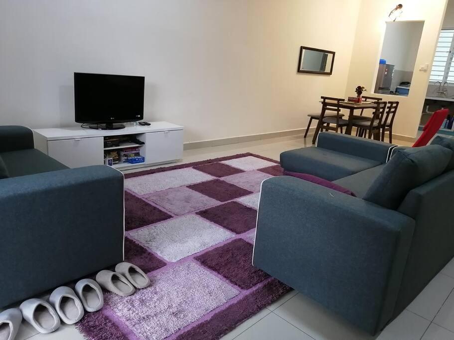 Four-Bedroom House photo 3
