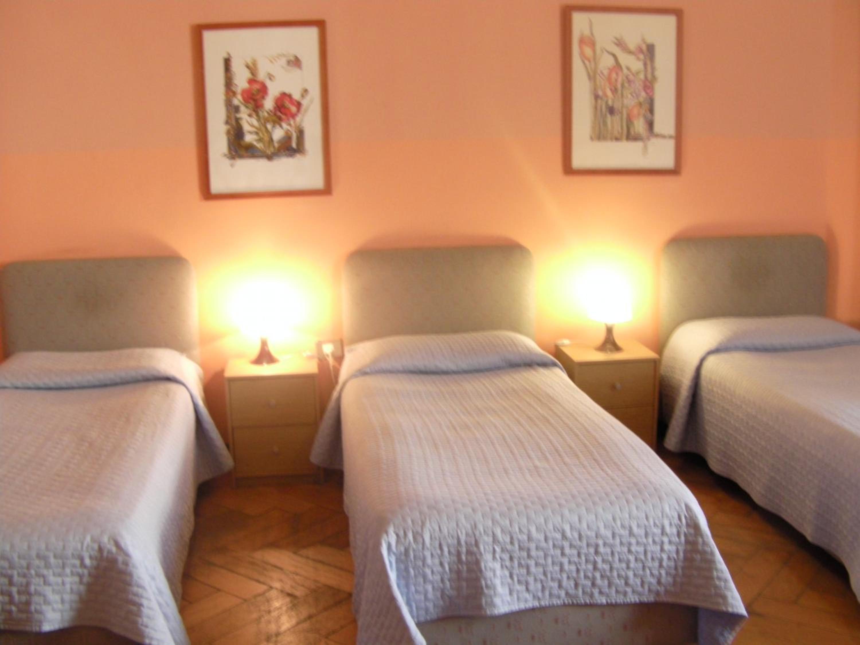 Triple Room with Shared Bathroom