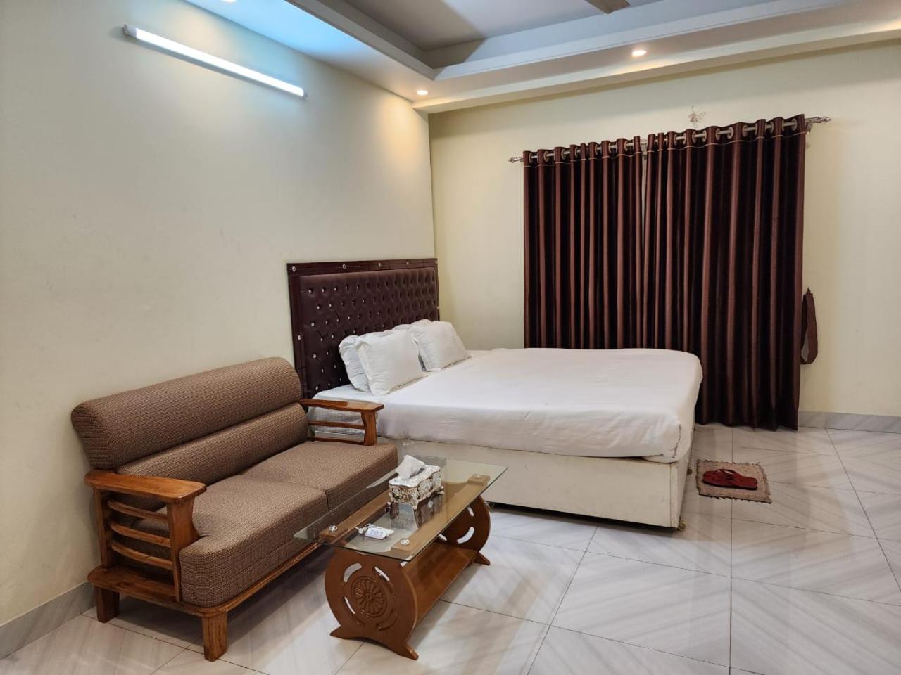 Suite photo 1