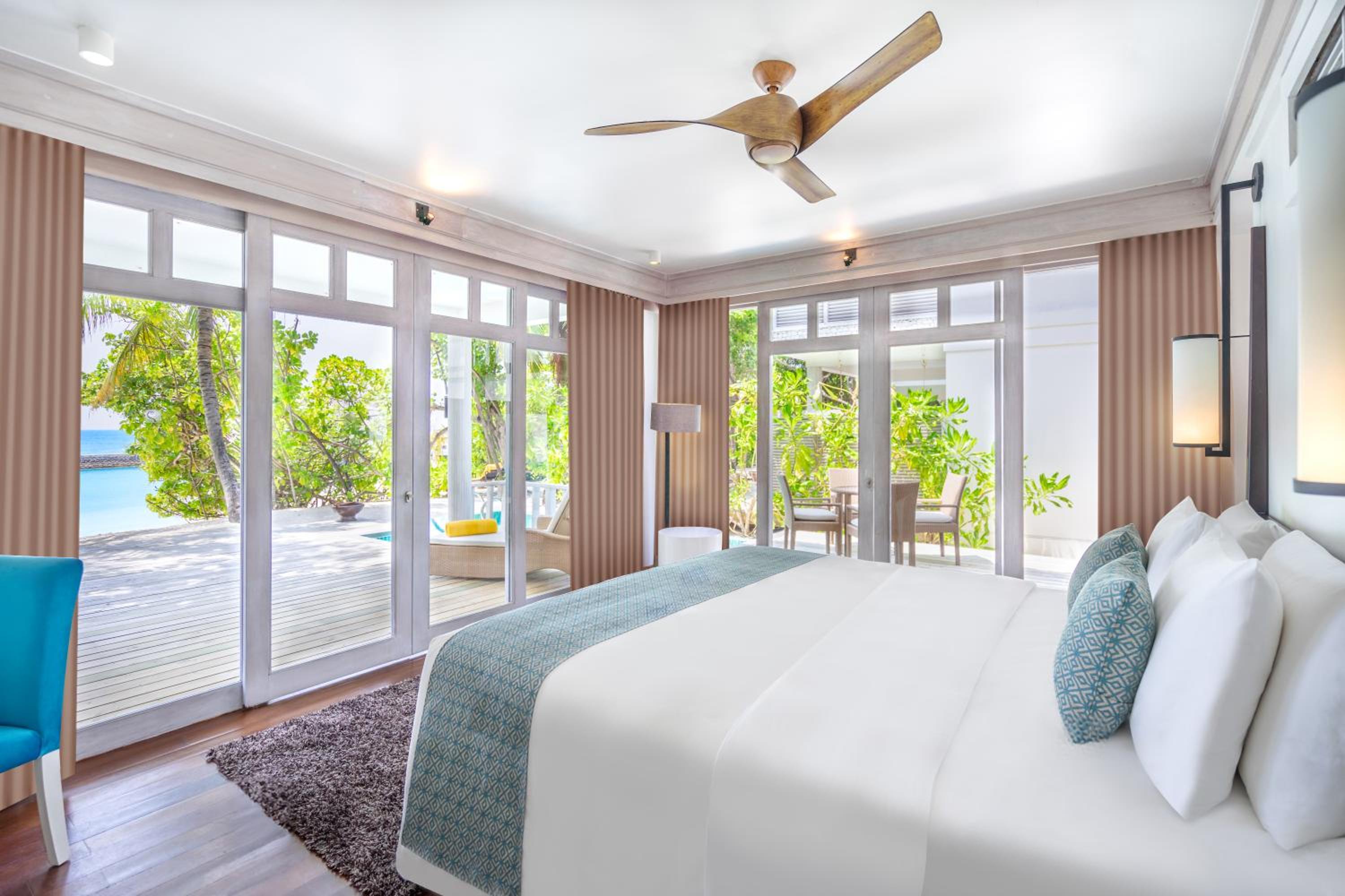 Vila Duplex de Dois Quartos com Piscina Privada