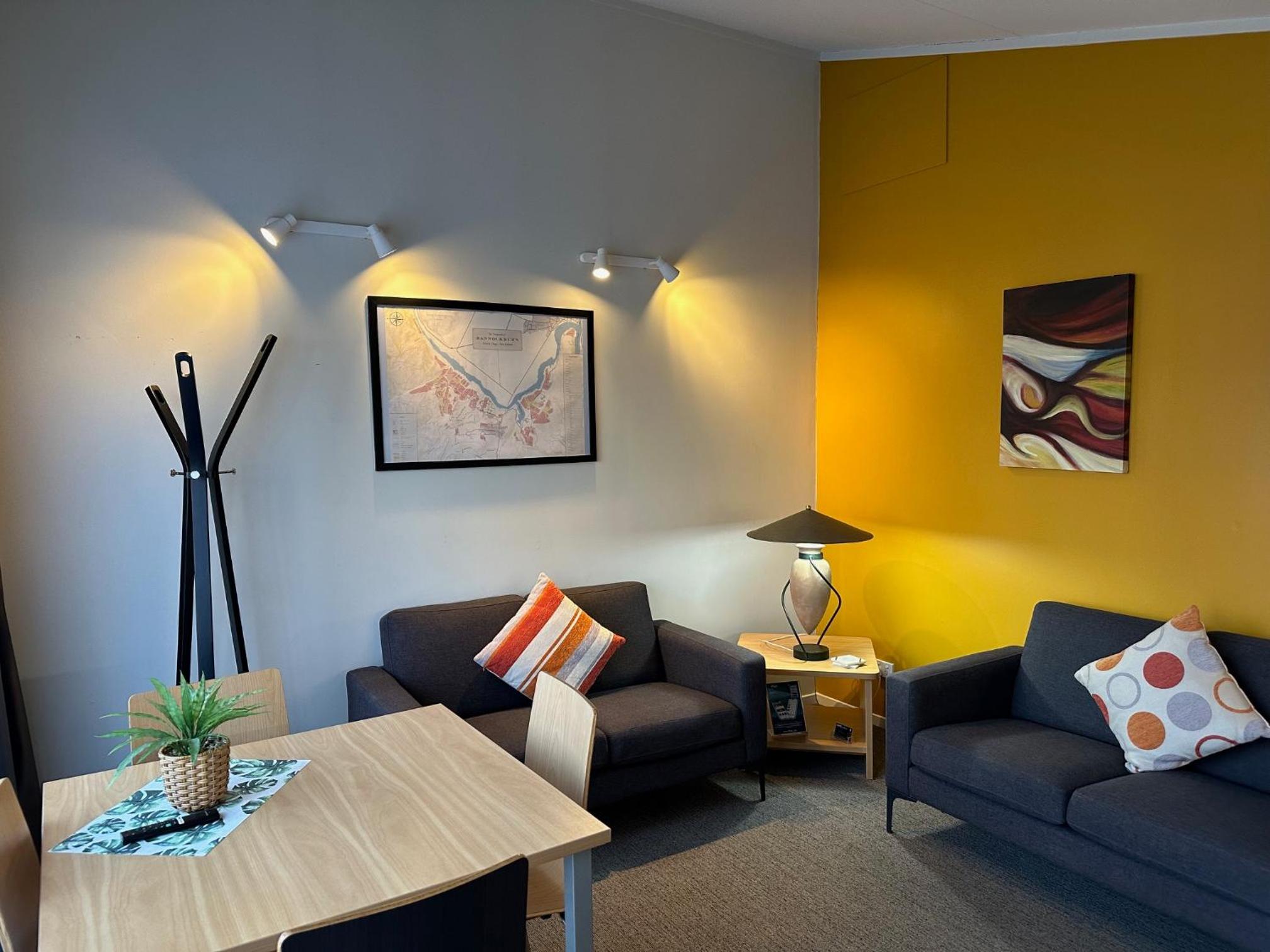 Two-Bedroom Suite photo 2