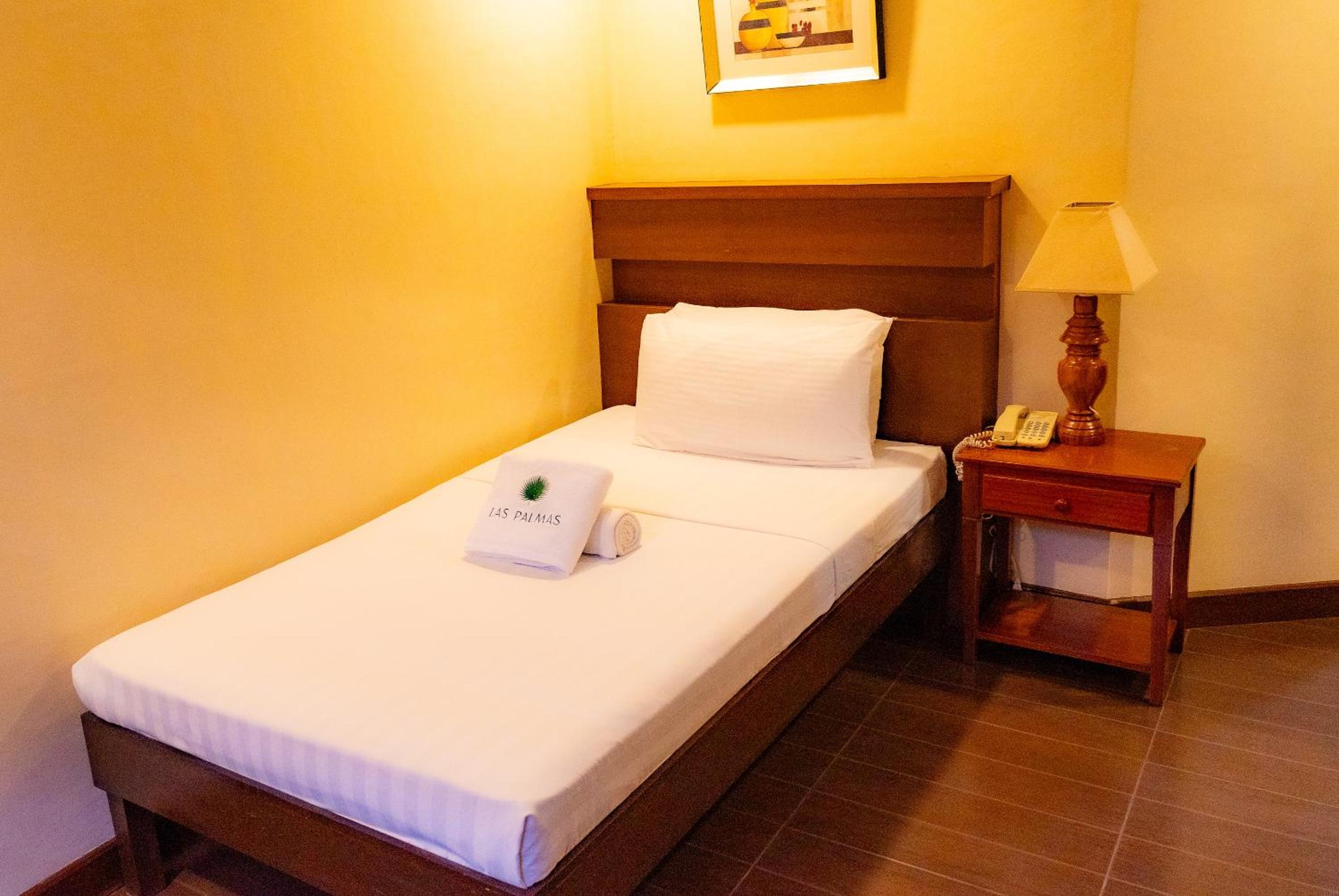 Single Room - Photo 1