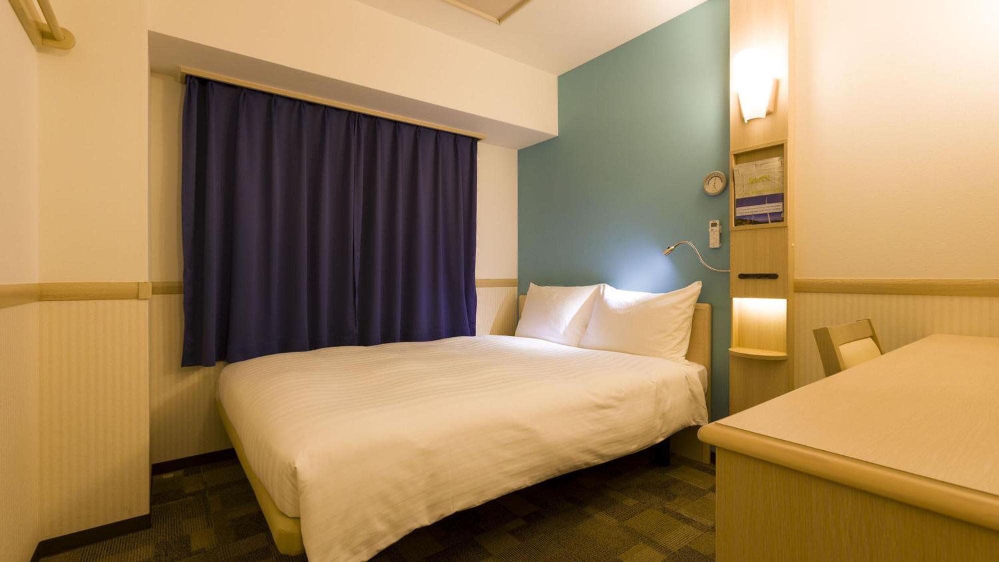 Double Room - Smoking - Photo 16