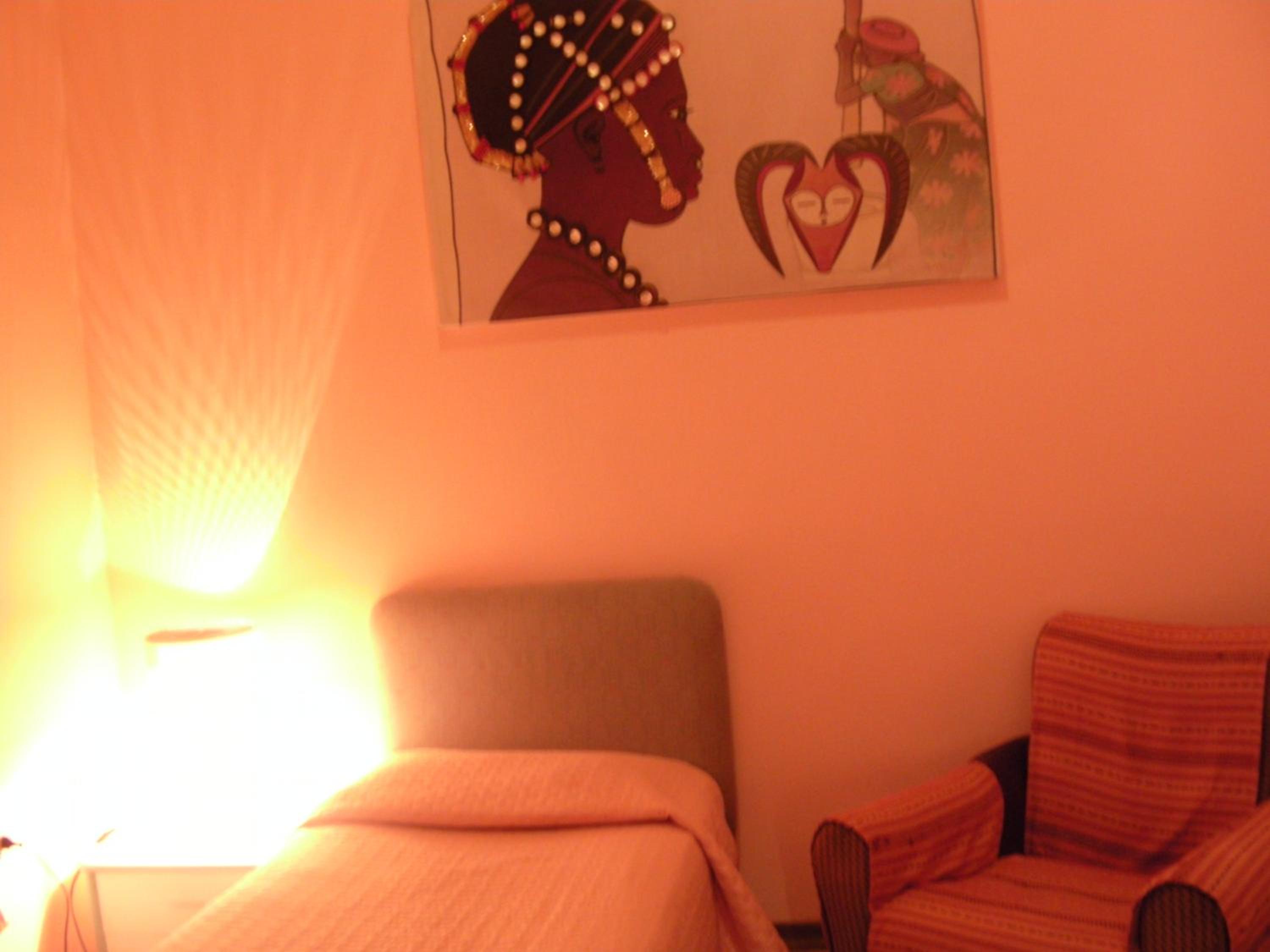 Single Room with Shared Bathroom