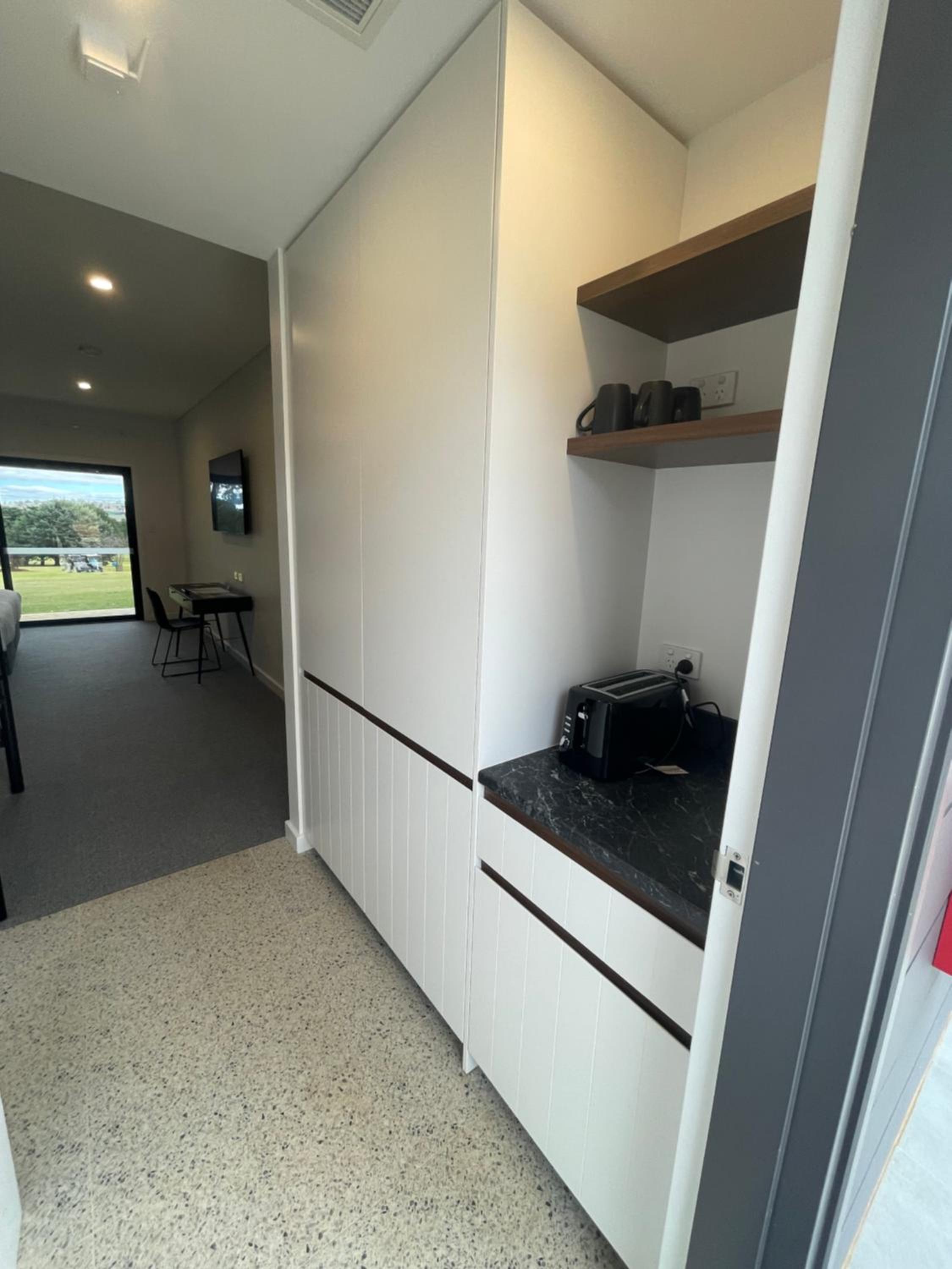 Double or Twin Room photo 3
