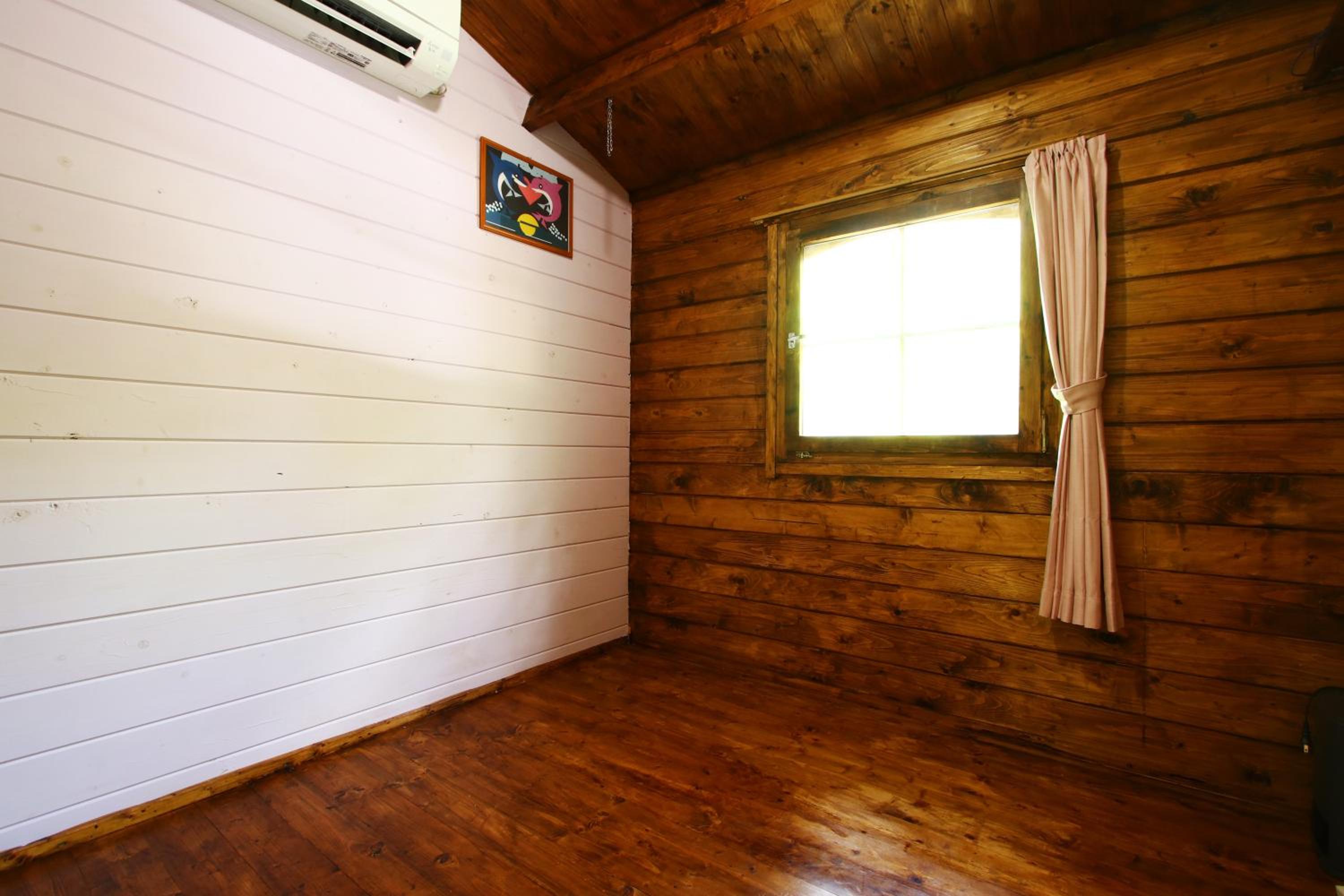 Triple Room With Shared Bathroom photo 1