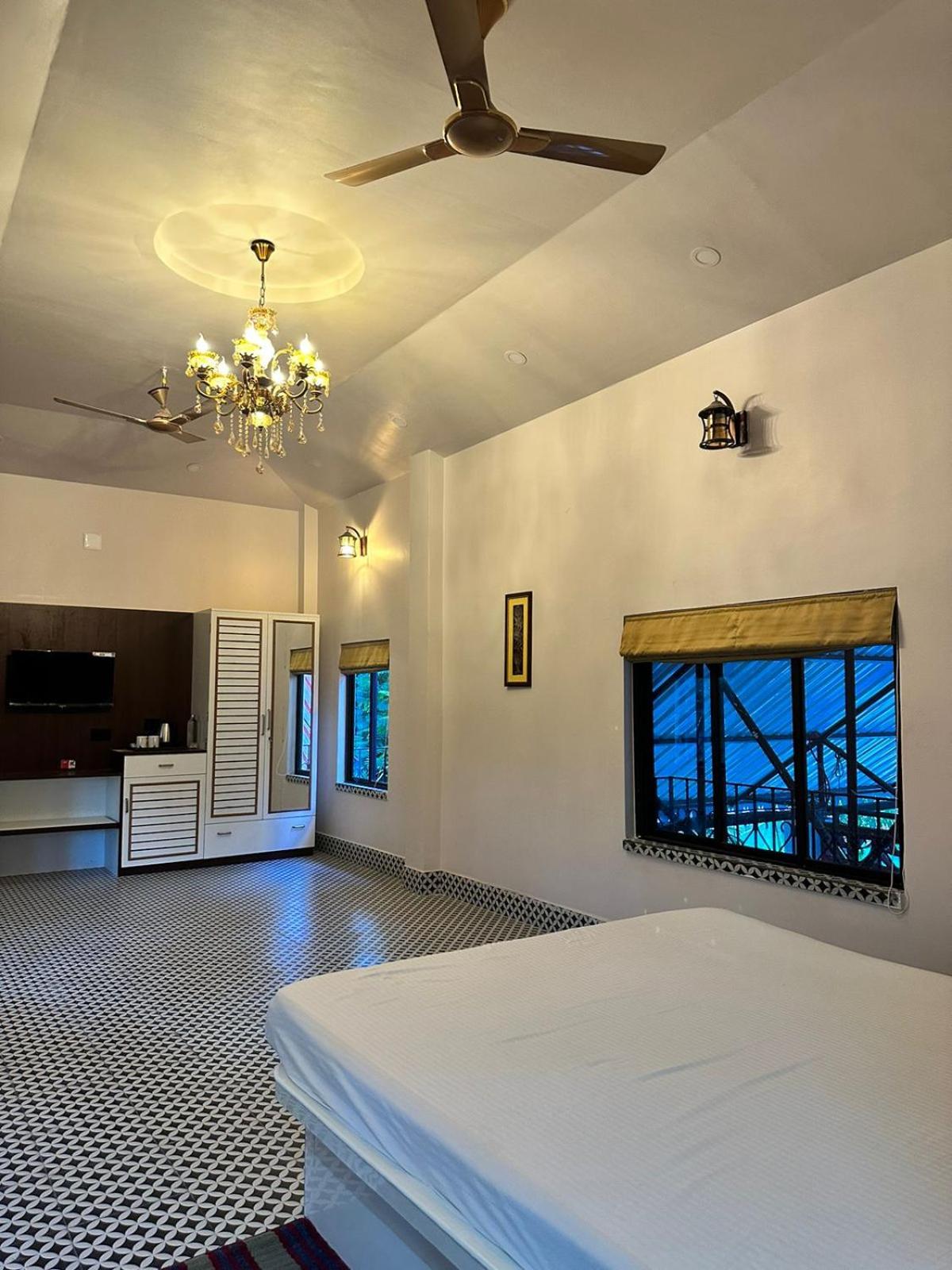 Executive Suite photo 2