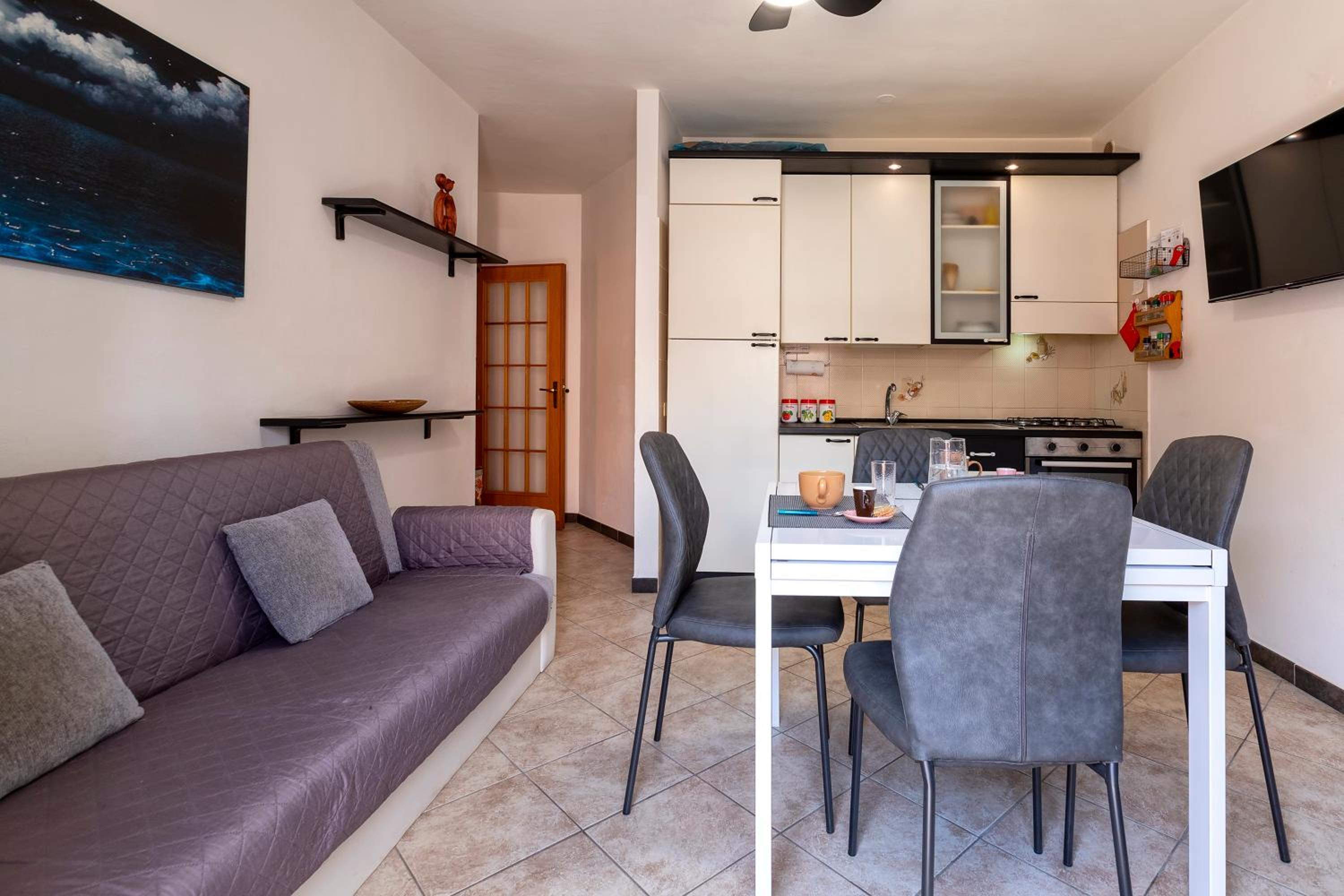 Superior One-Bedroom Apartment with Balcony