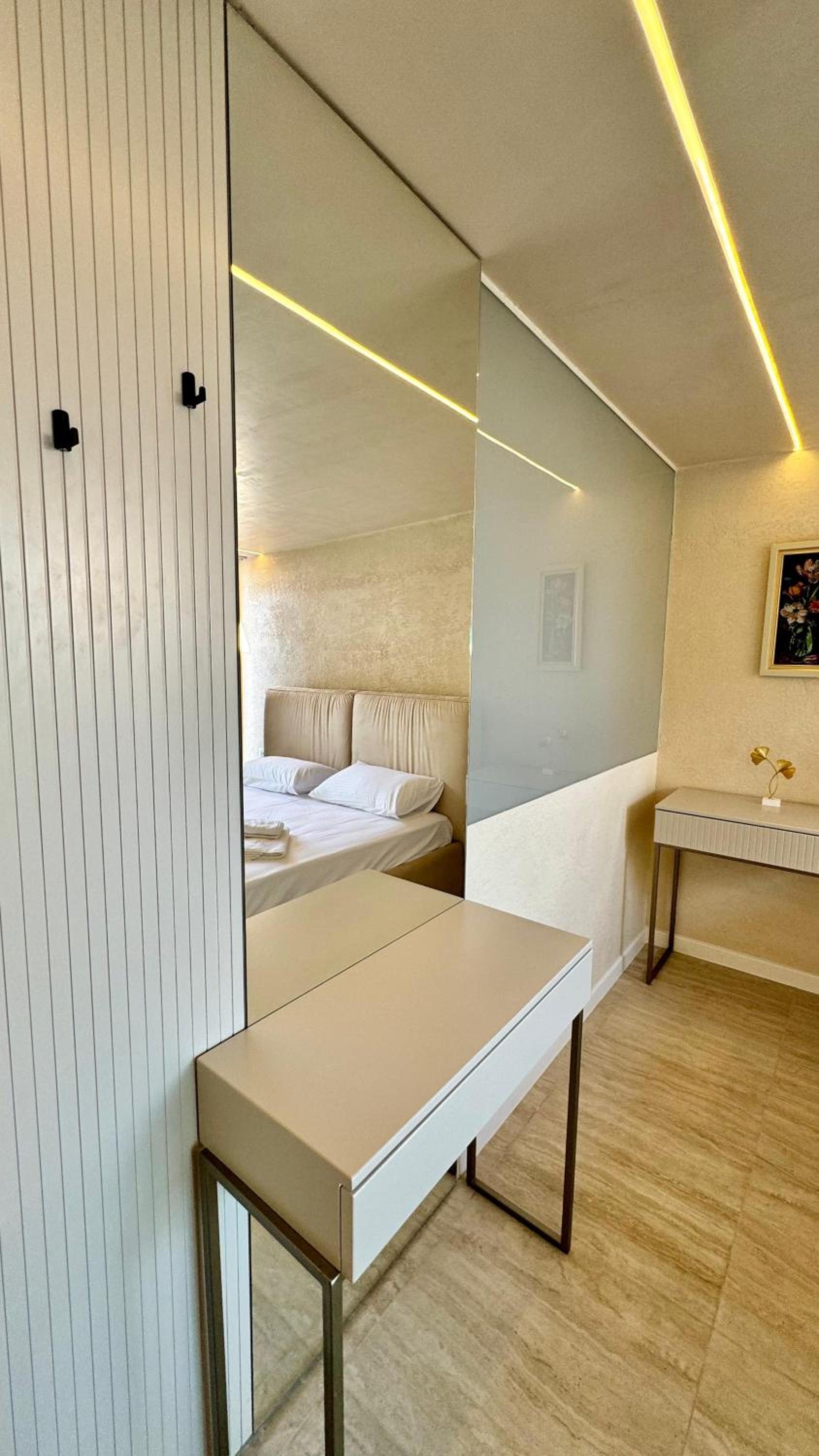 Double Room With Balcony And Sea View