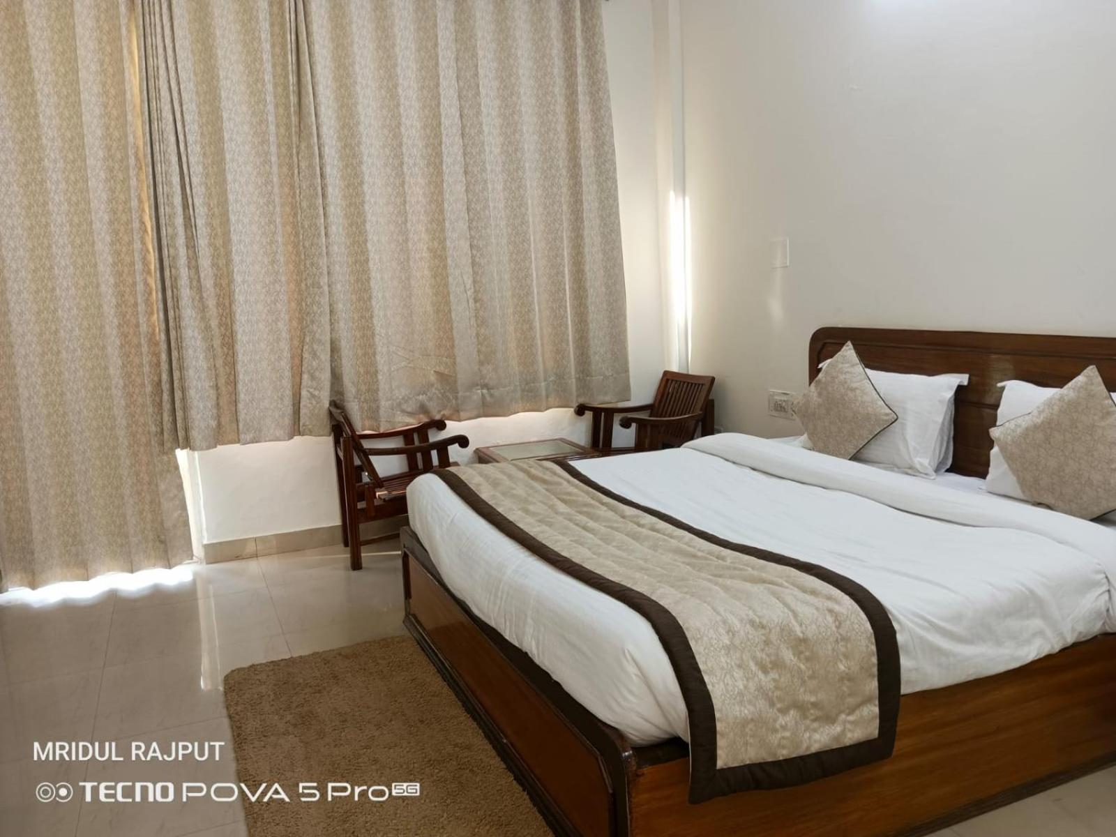 Double Room With Balcony photo 1