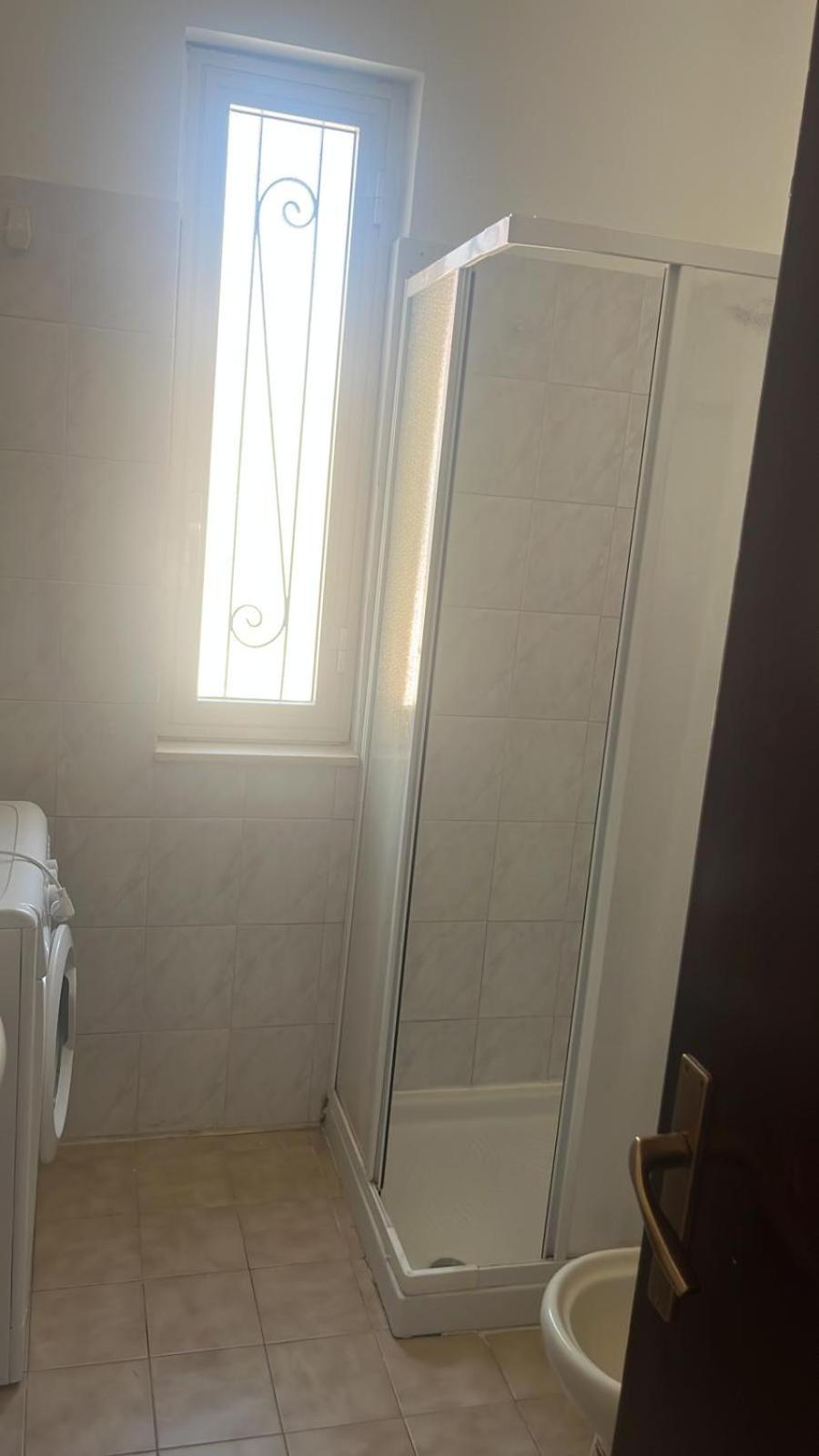 One-Bedroom House photo 2