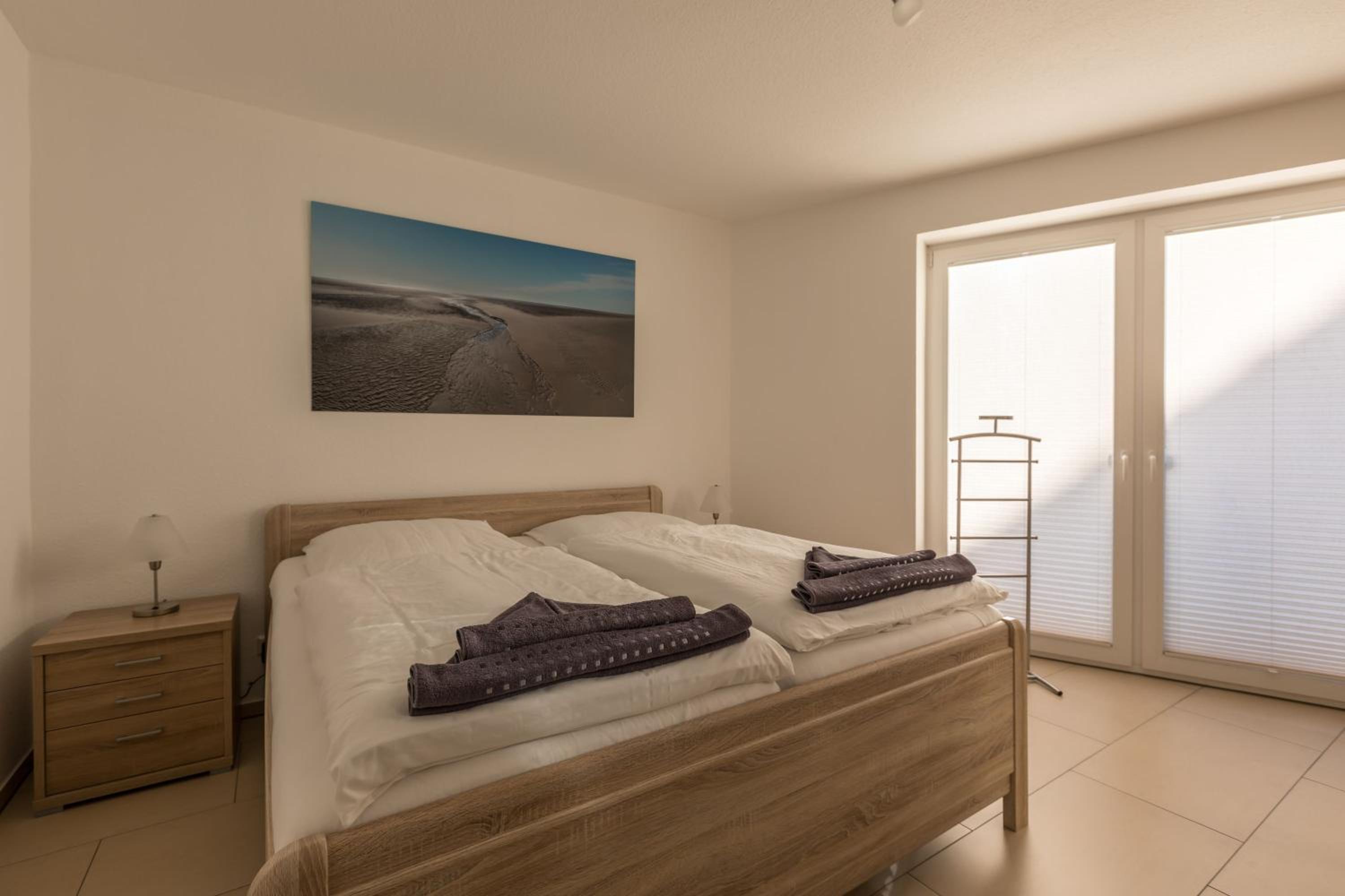 Apartment with Terrace photo 2