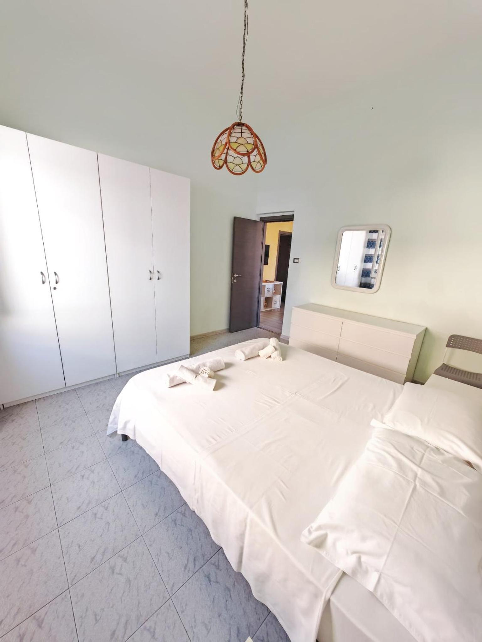 Three-Bedroom Apartment with Sea View photo 1