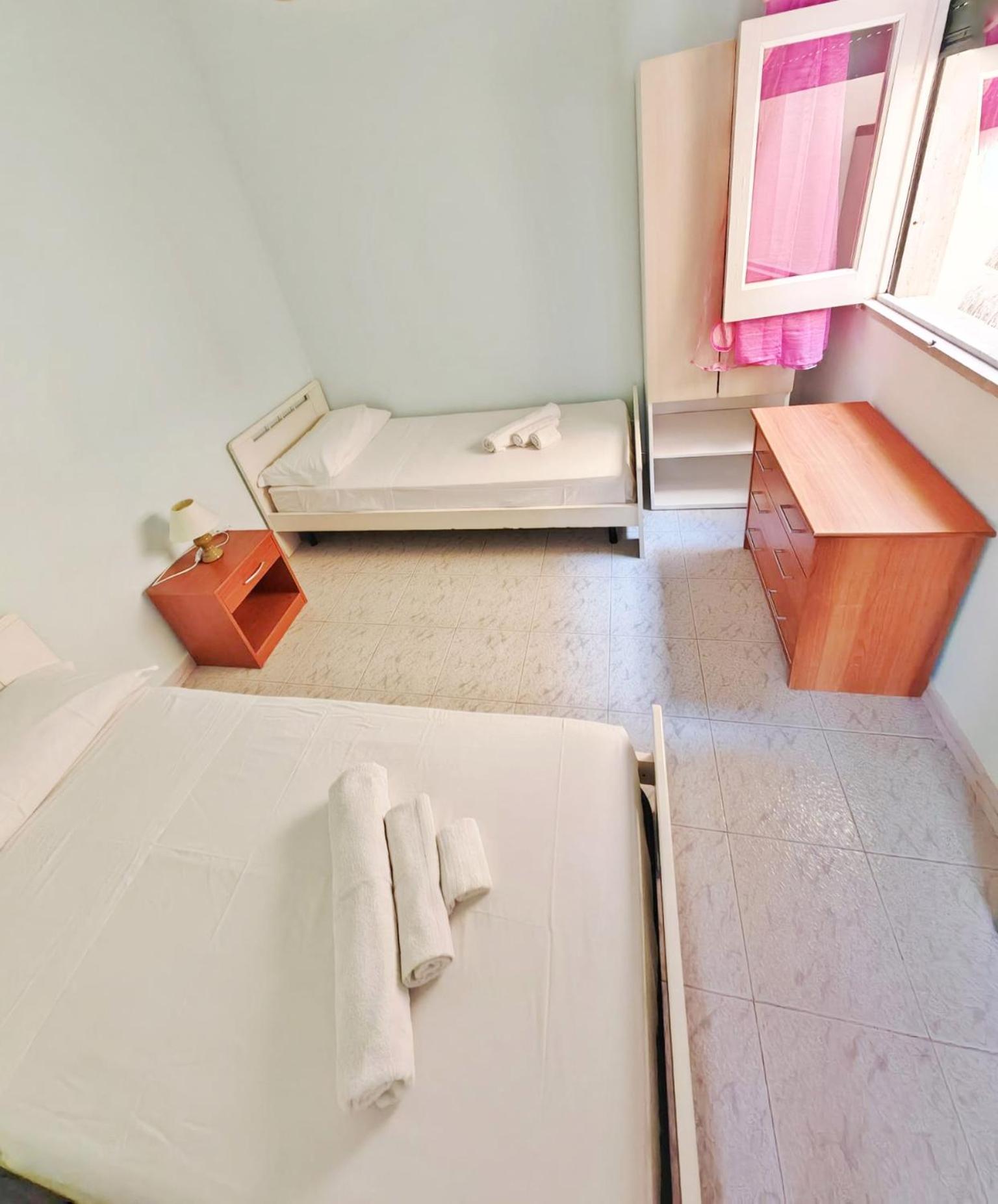 Three-Bedroom Apartment with Sea View photo 2