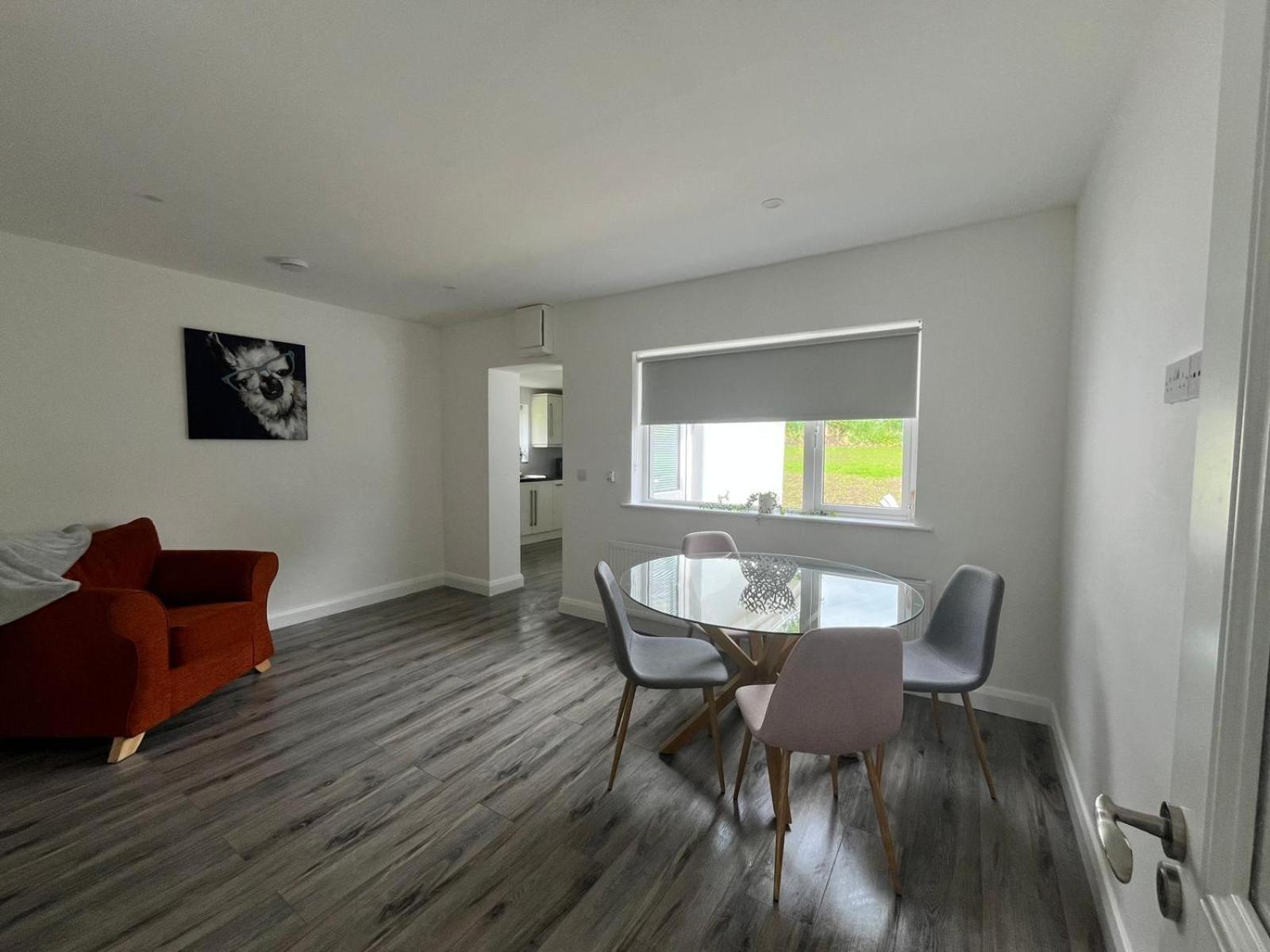 Three-Bedroom House photo 1