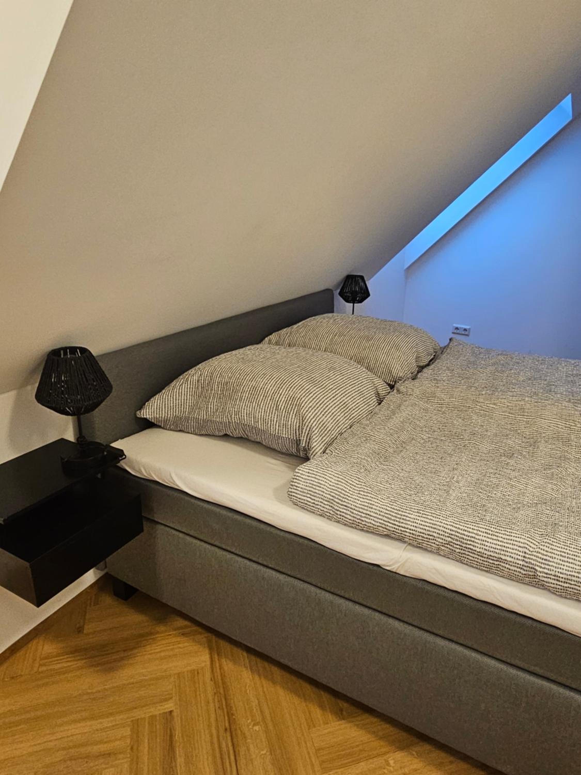 Two-Bedroom Deluxe Apartment with Balcony photo 3