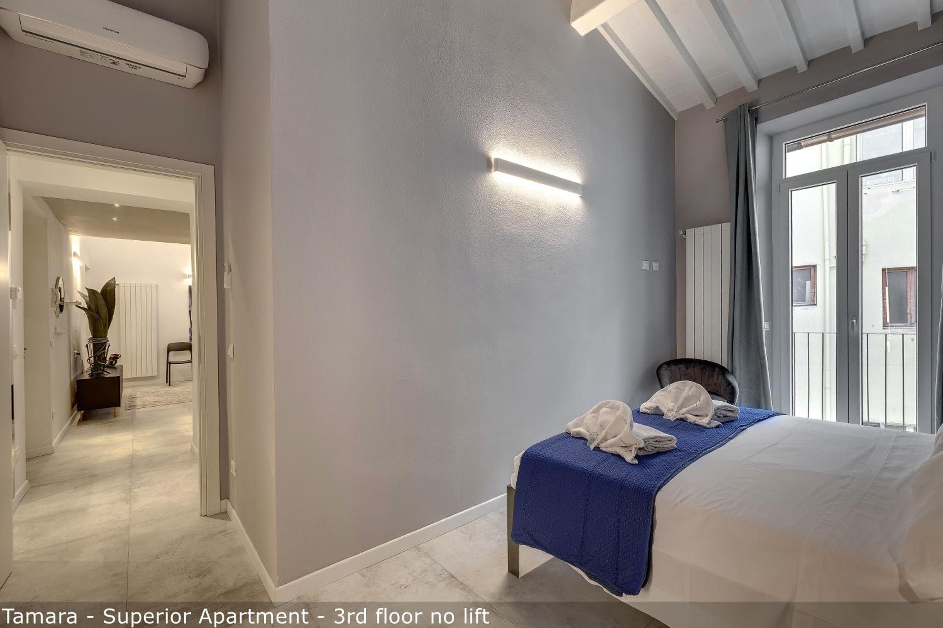 Superior Apartment photo 1