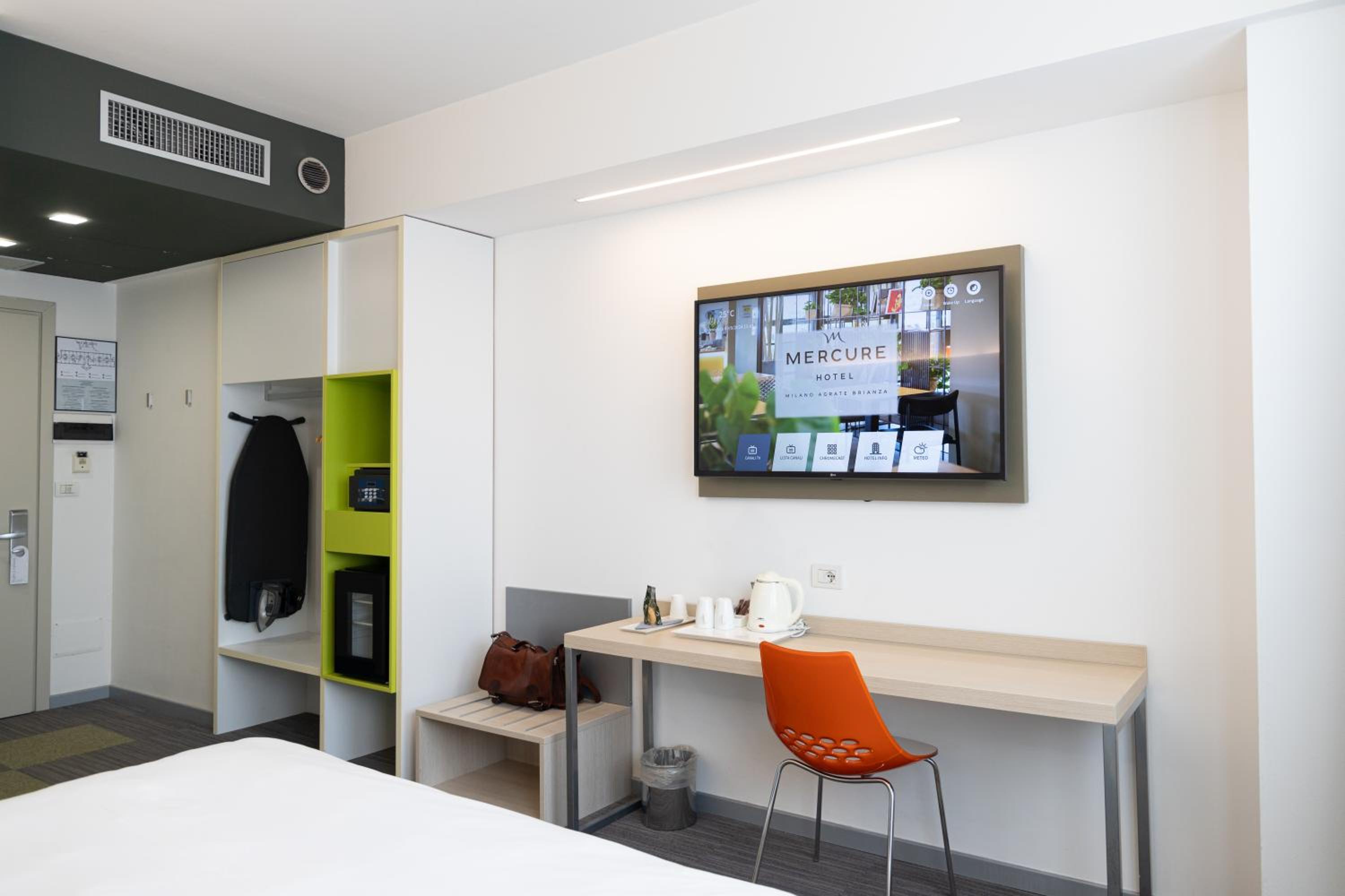 Economy Double Room - Disability Access - Photo 6