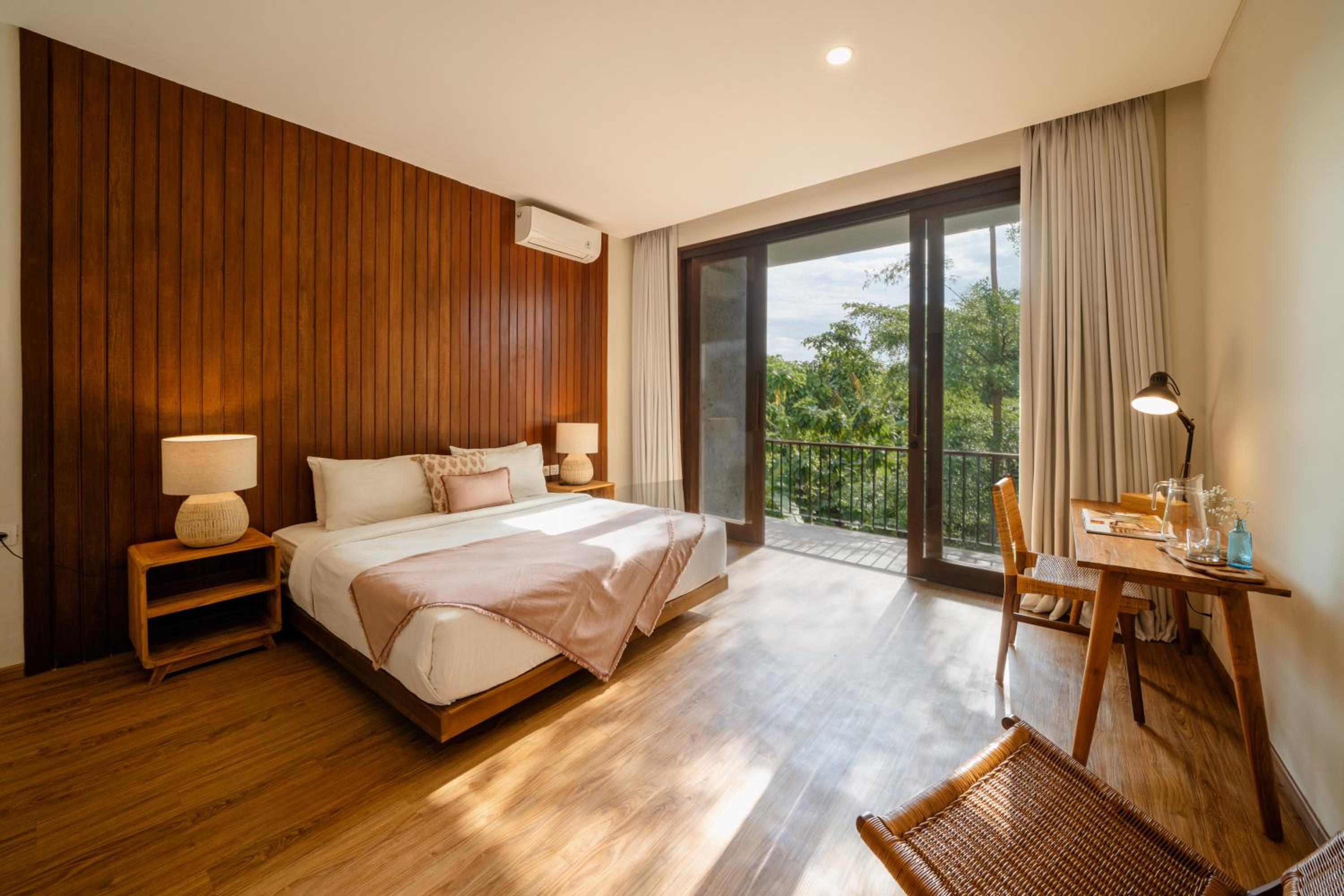 Three-Bedroom Villa - Photo 22