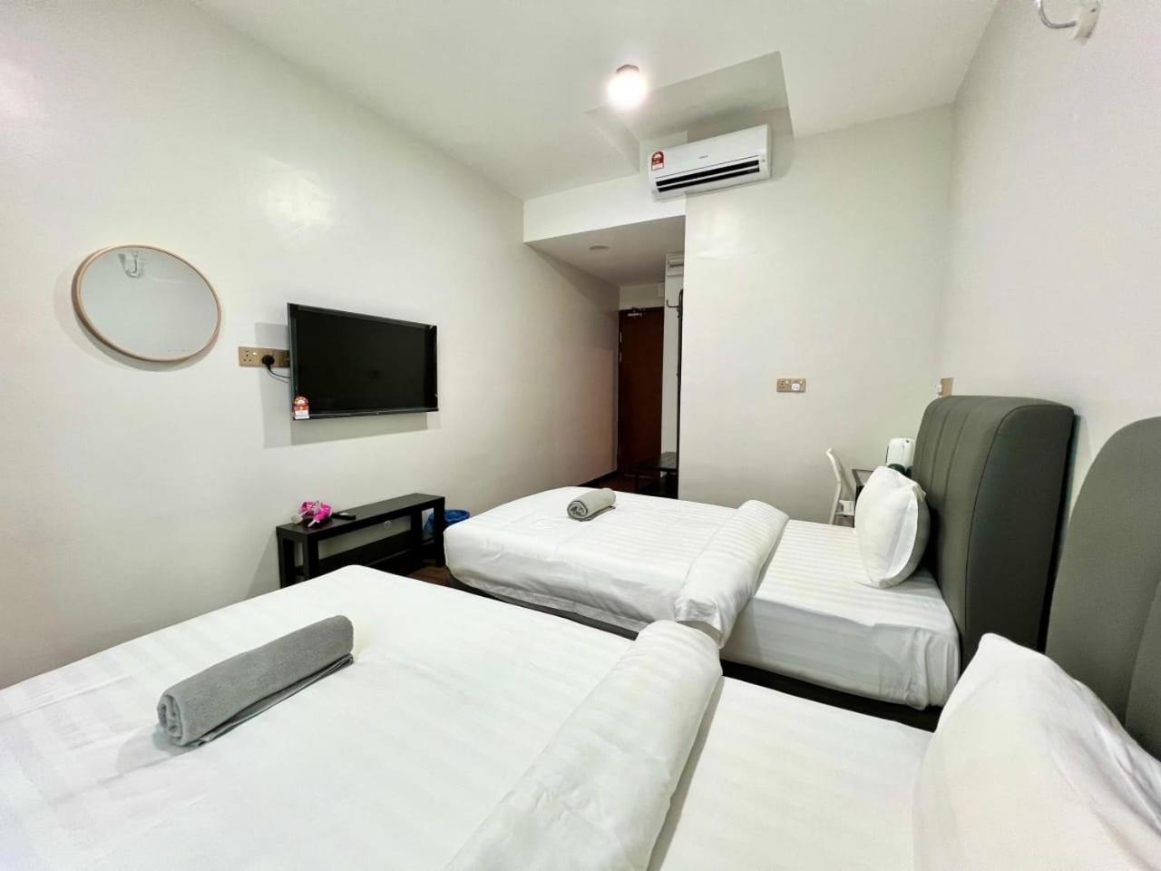 Twin Room photo 2