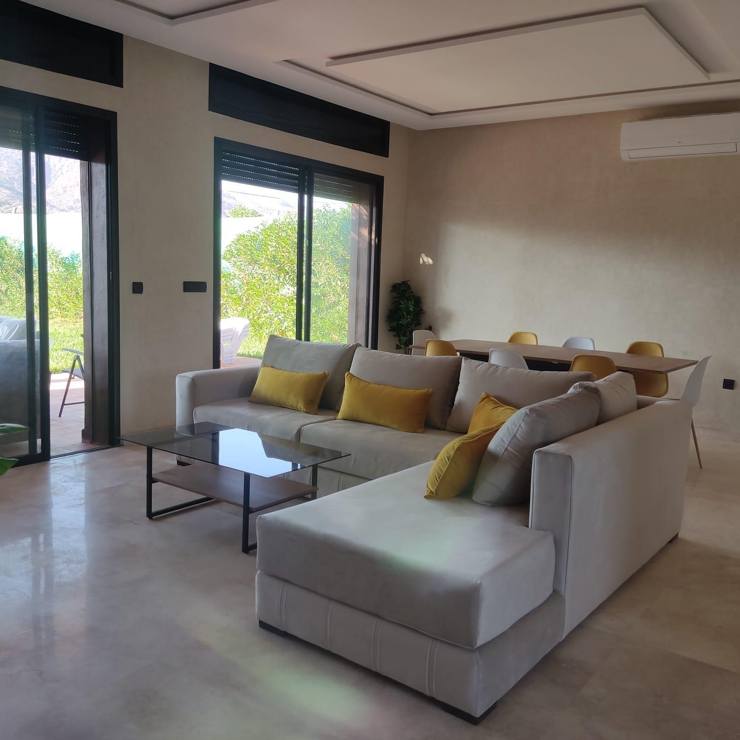 Three-Bedroom Villa photo 2
