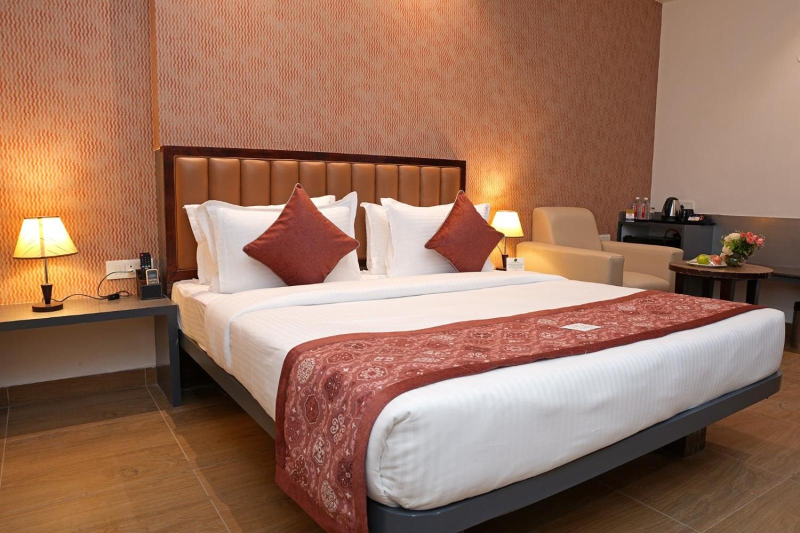 Executive Room - Photo 1
