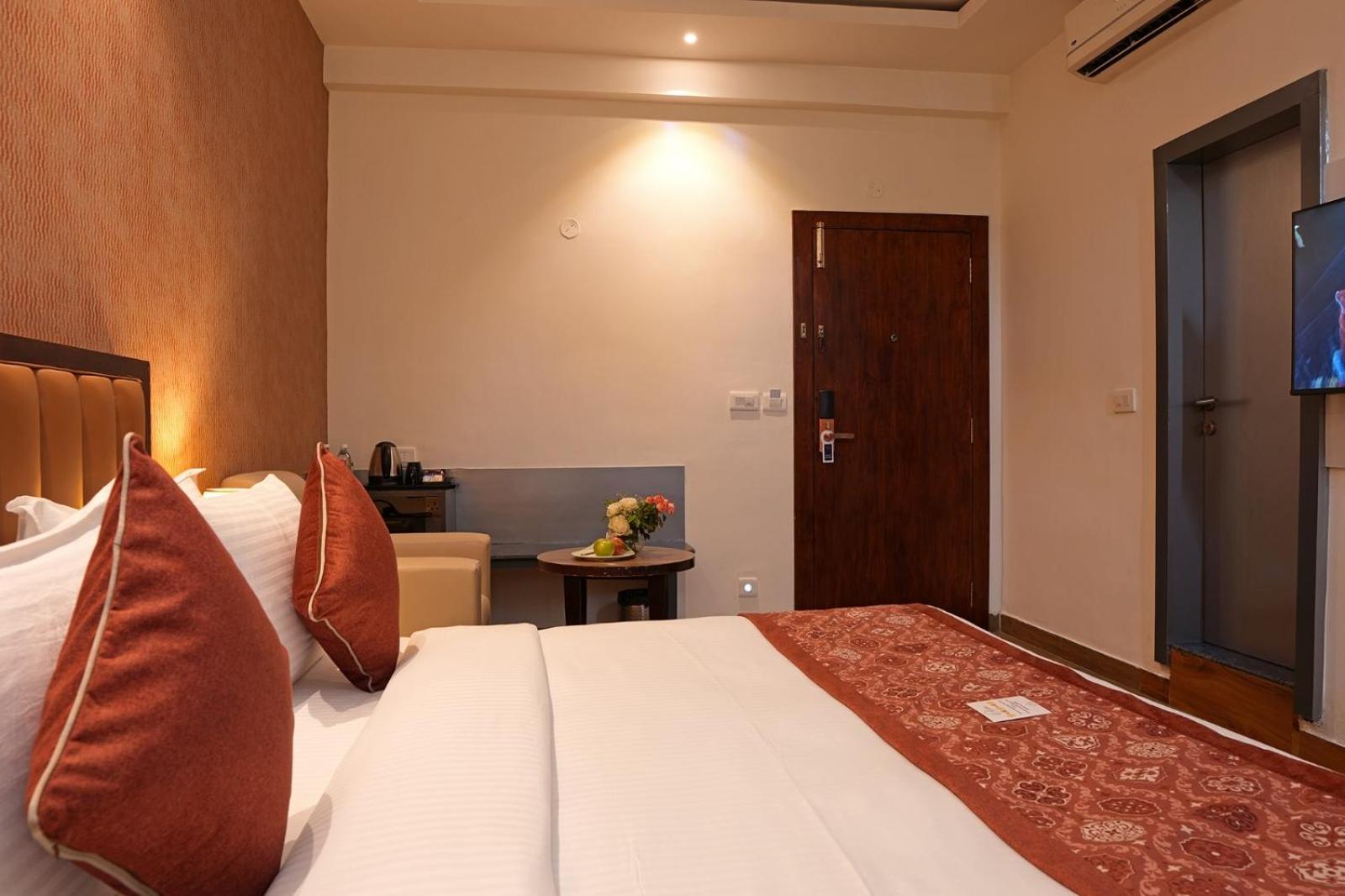 Executive Room - Photo 2
