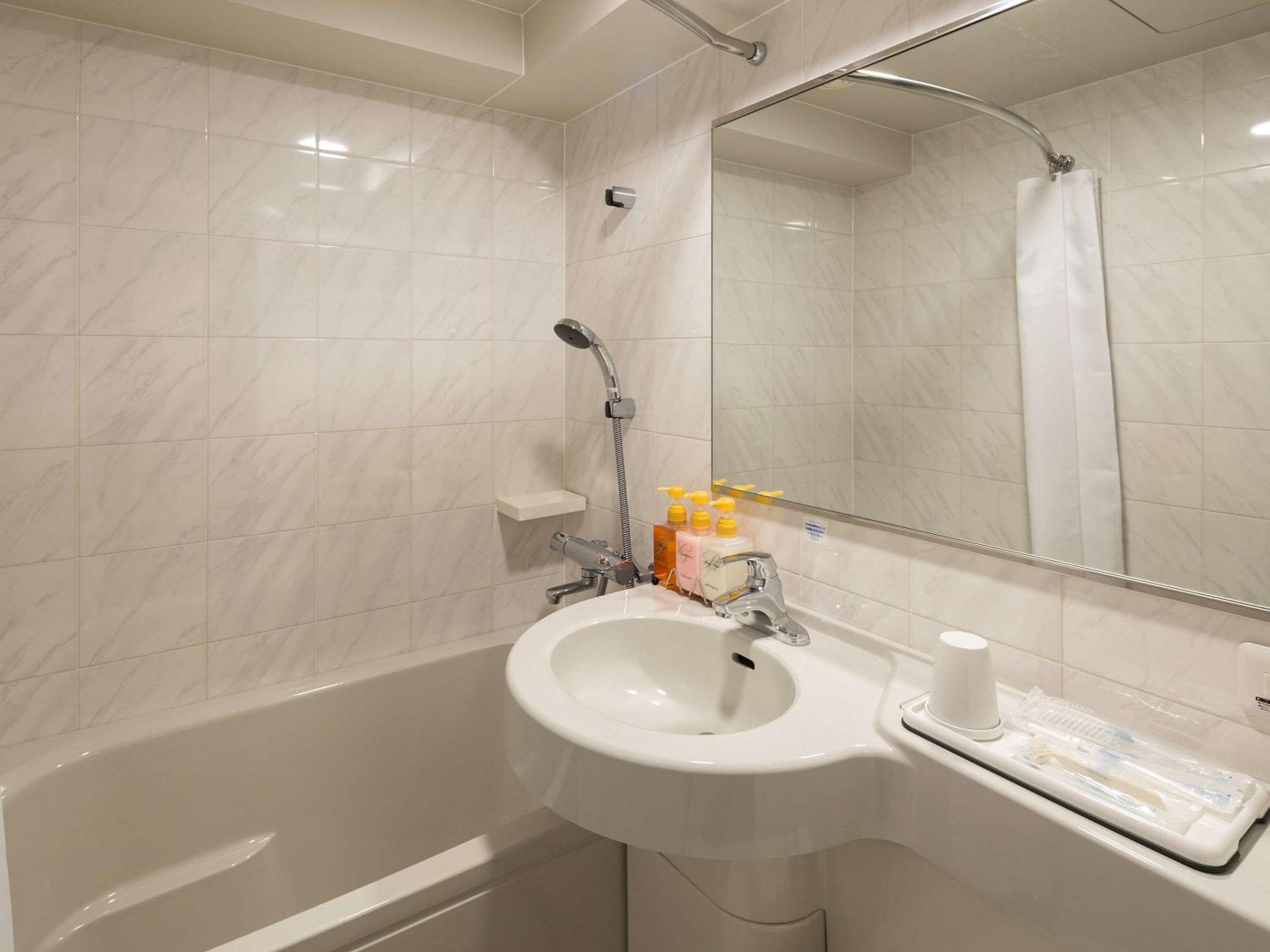 Double Room - Non-Smoking  - Photo 4
