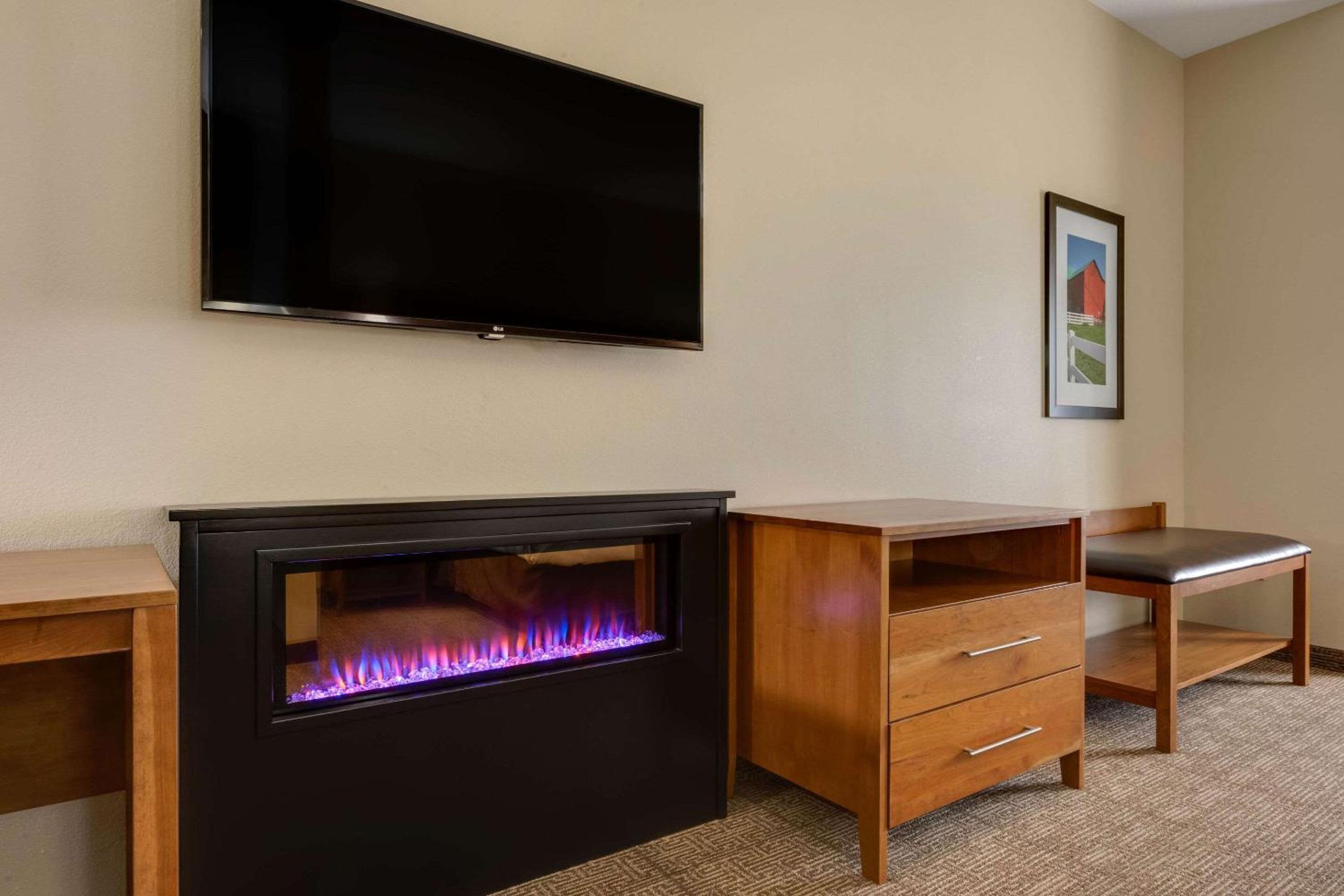 Junior Suite - Non-Smoking - Photo 4