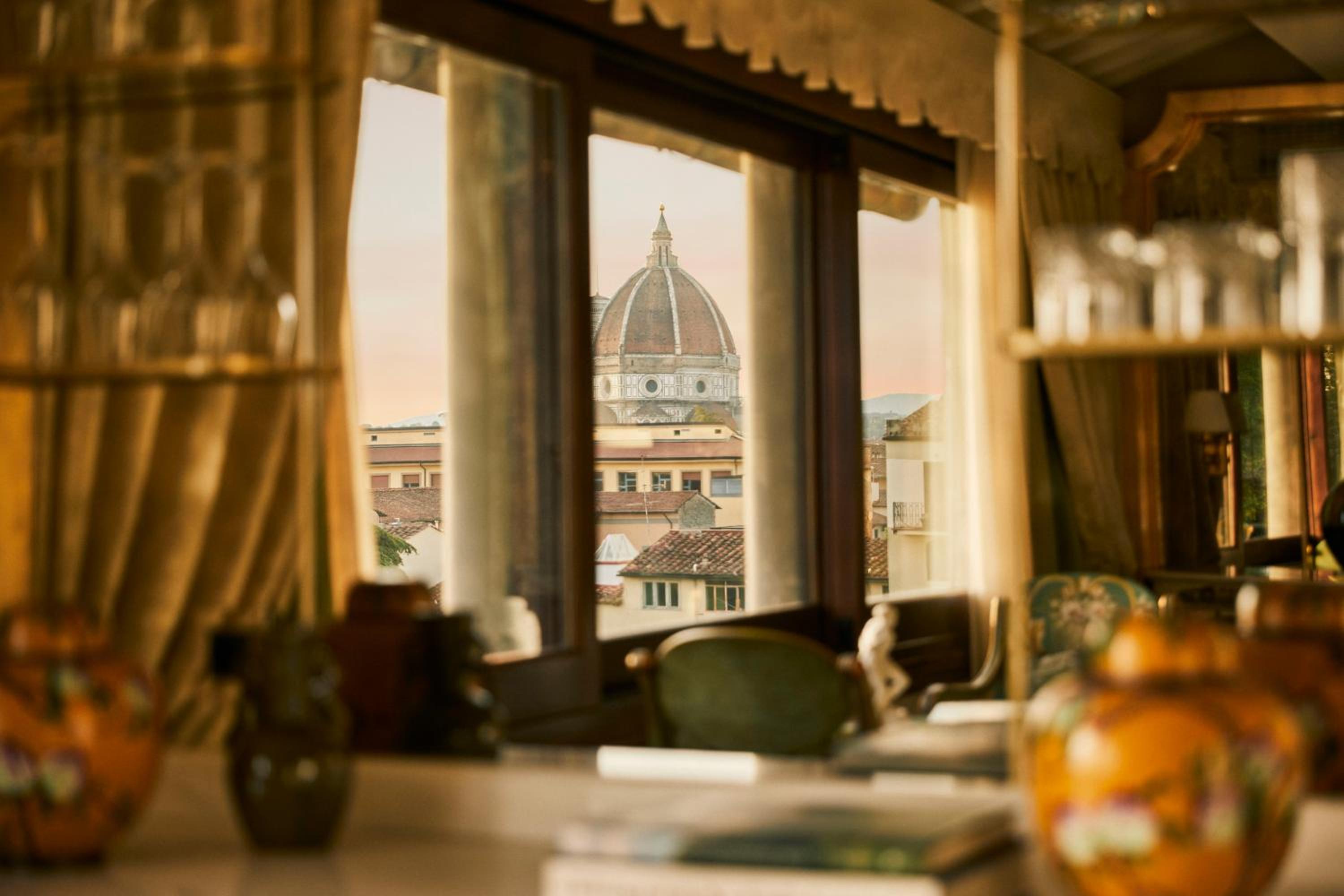 Duomo View Executive Suite with King Bed