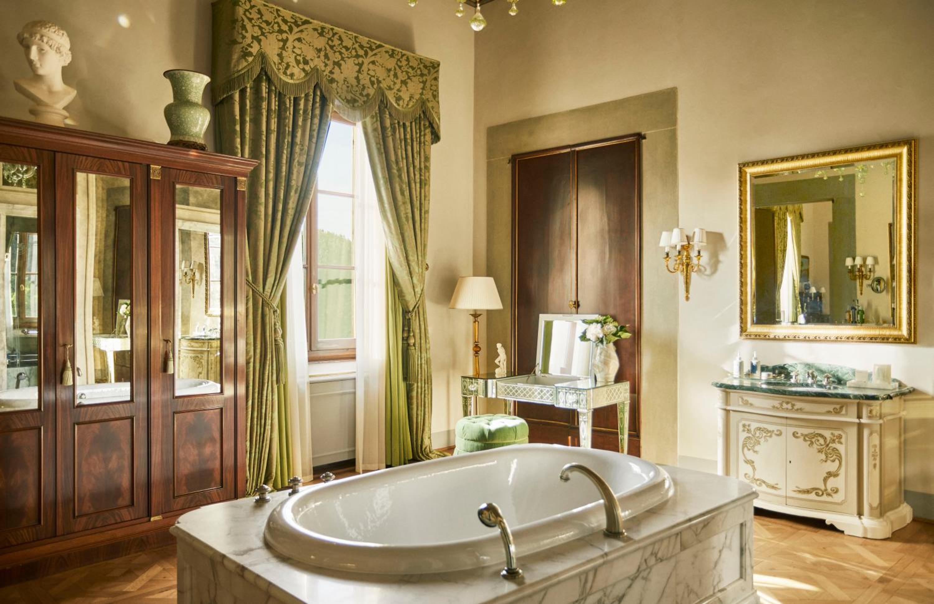 Renaissance Suite