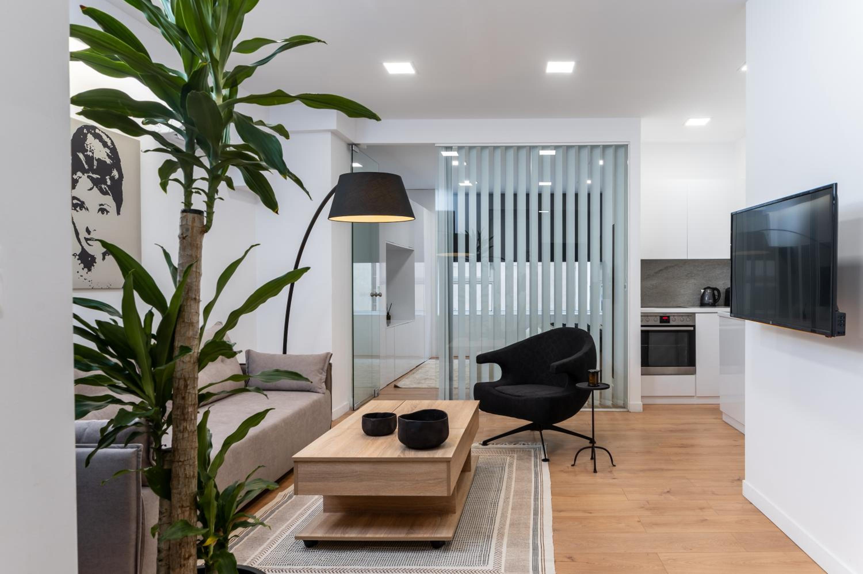 One-Bedroom Apartment