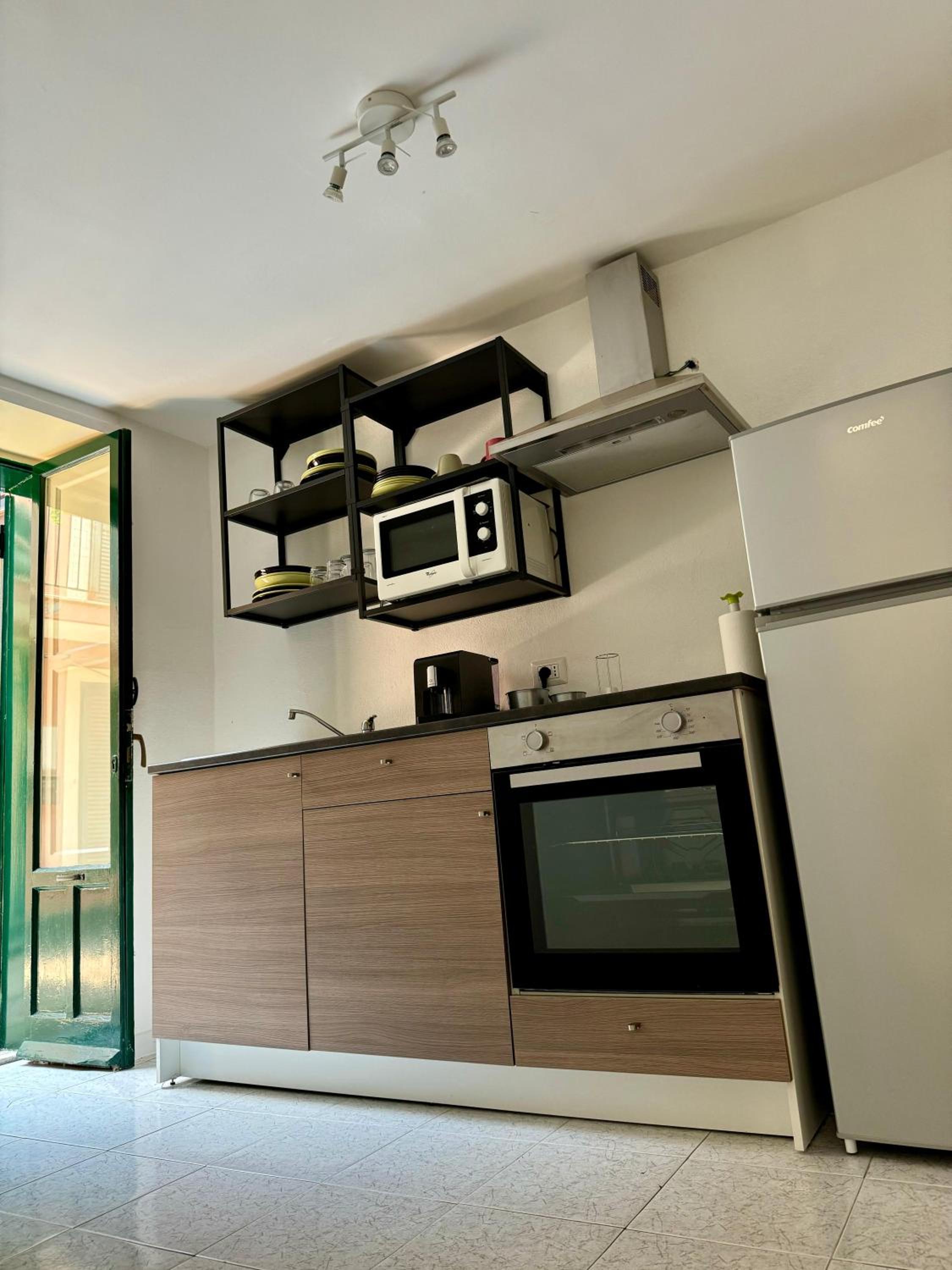 One-Bedroom House photo 2