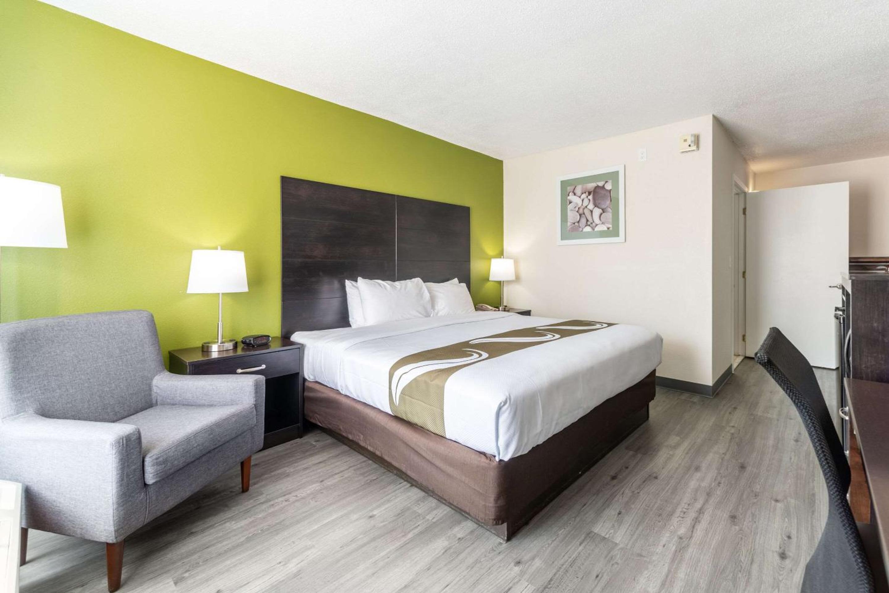 King Room - Disability Access - Photo 1