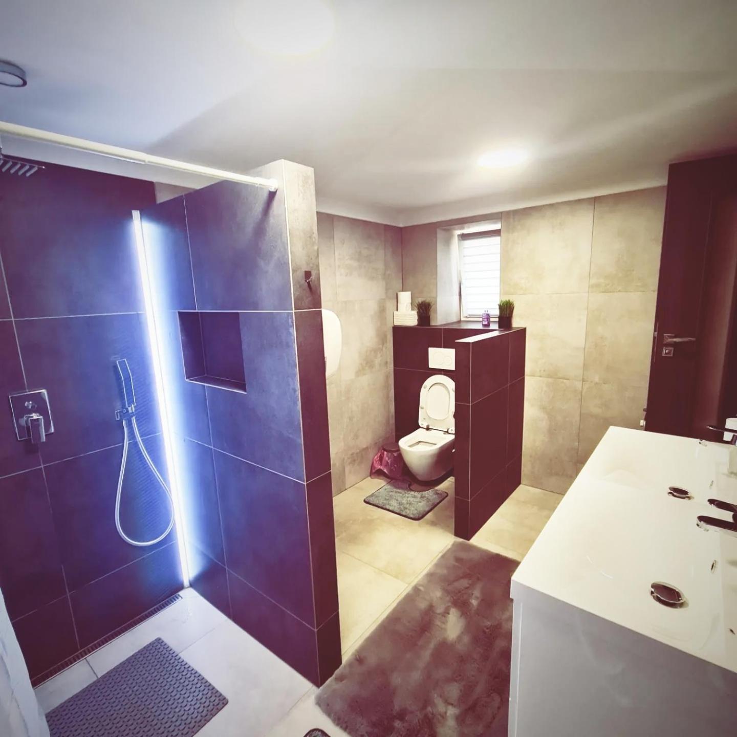 Two-Bedroom House photo 3