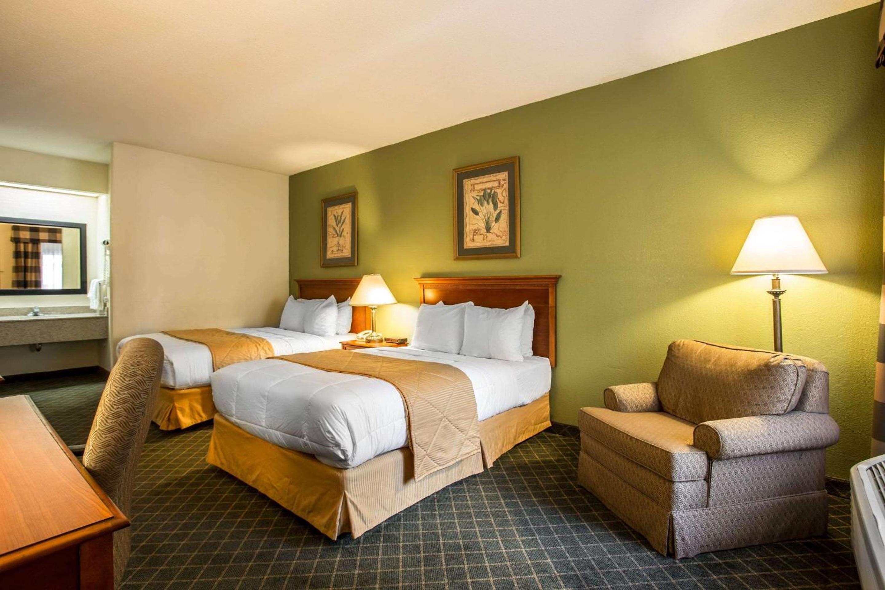 Double Room with Two Double Beds - Non-Smoking