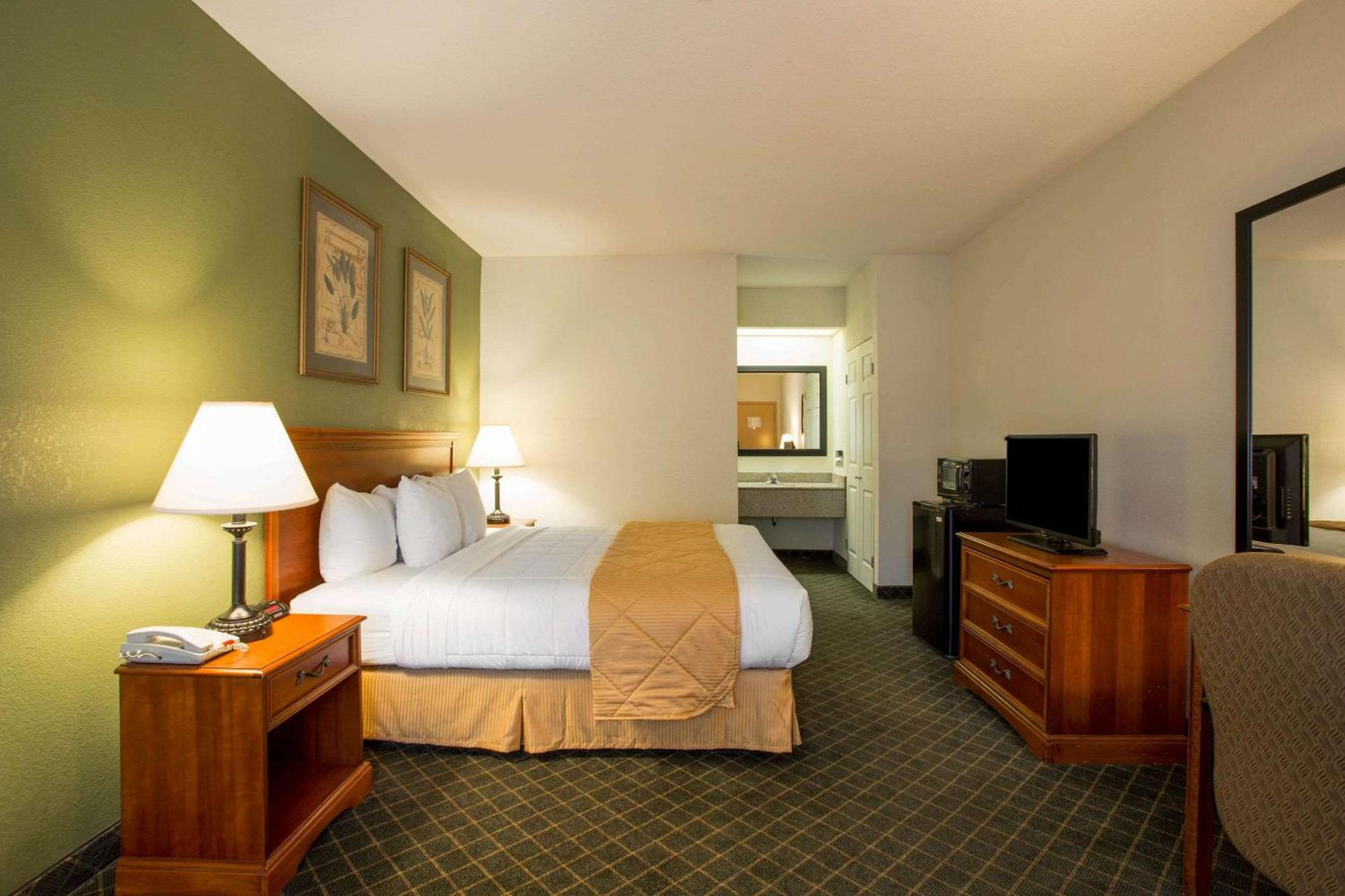 Clarion Inn & Suites Aiken South, 사진 6
